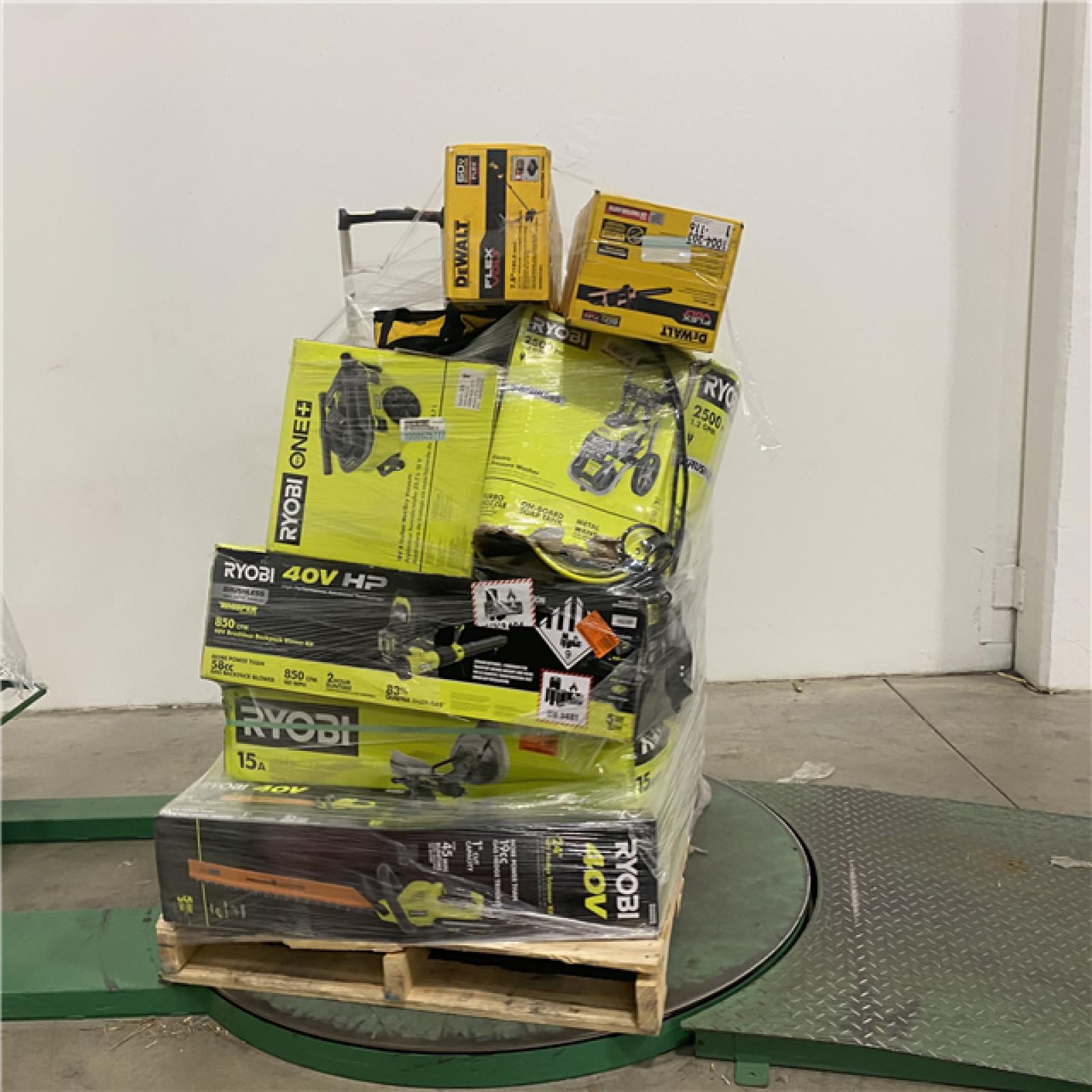 Dallas Location - As-Is Tool Pallet