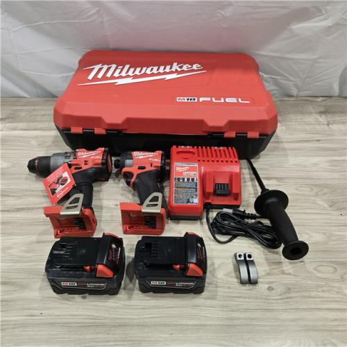 LIKE NEW! - MILWAUKEE18V Cordless Hammer Drill and Impact Driver Combo Kit (2-Tool)