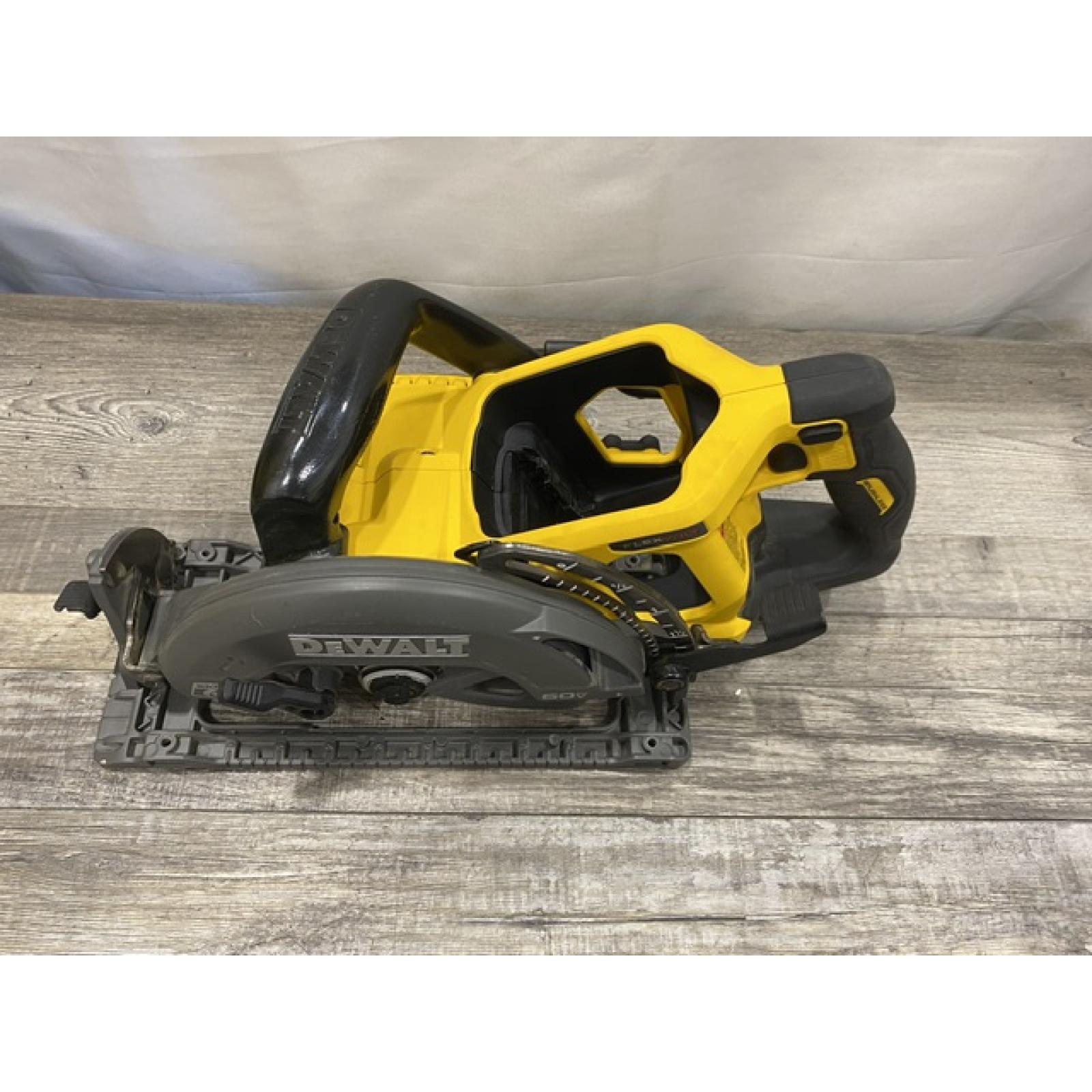 AS-IS DEWALT FLEXVOLT 60V MAX Cordless Brushless 7-1/4 in. Wormdrive Style Circular Saw (Tool Only)