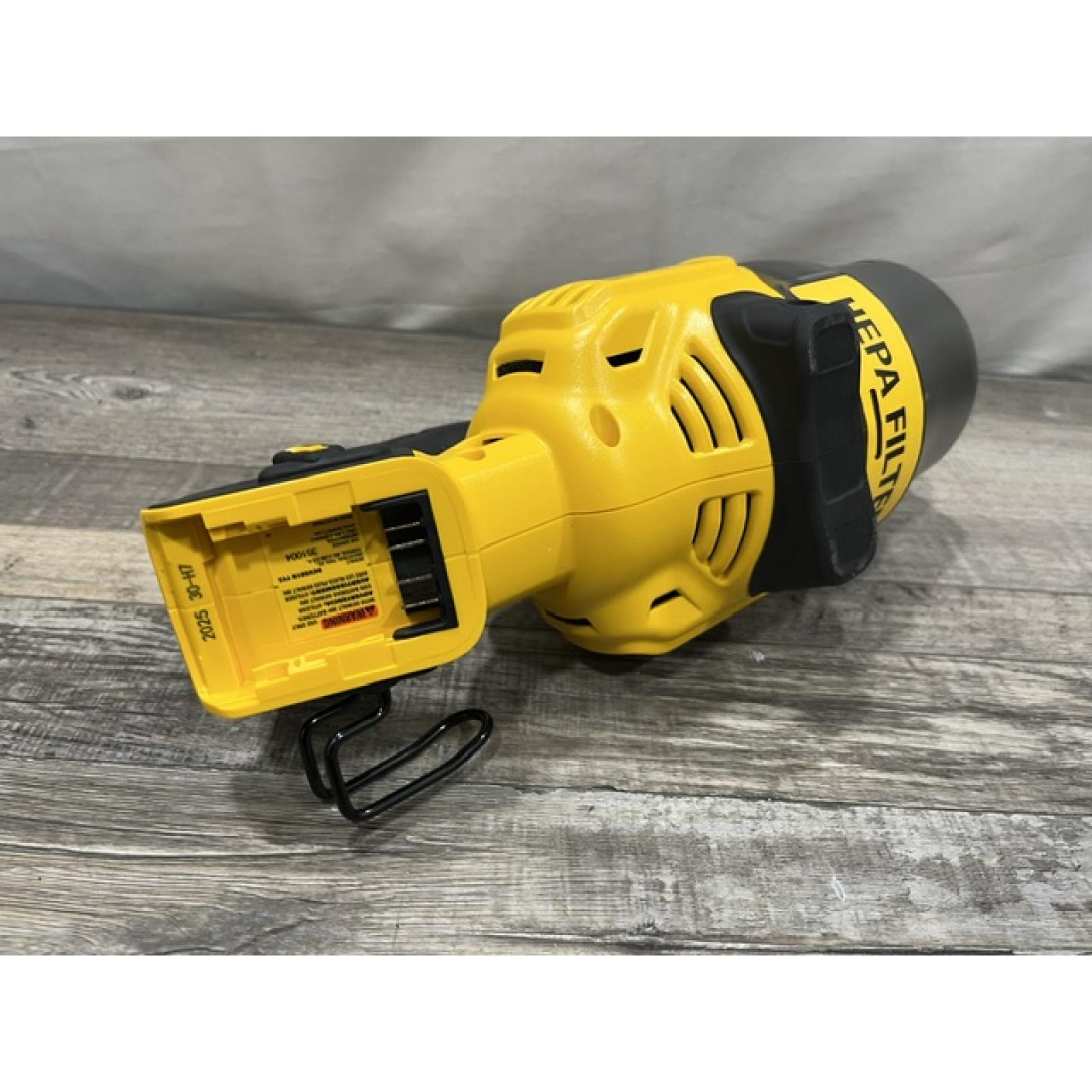AS-IS Bagless 20V MAX Stick Cordless General Dirt Filter Handheld Vacuum (Tool Only)