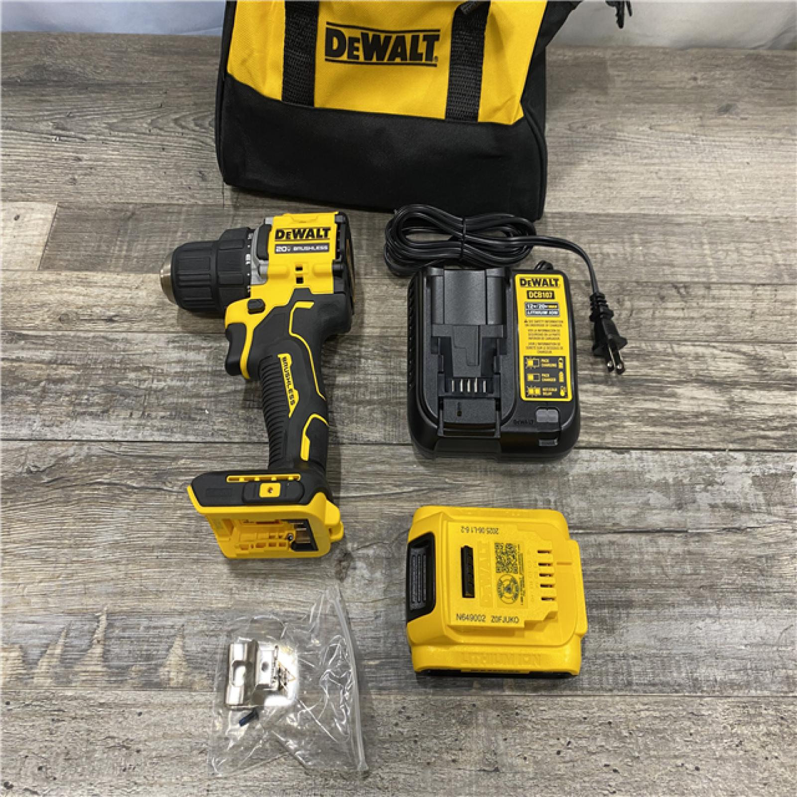 AS-IS DEWALT Atomic 20V Lithium-Ion Cordless Compact 1/2 in. Drill/Driver Kit