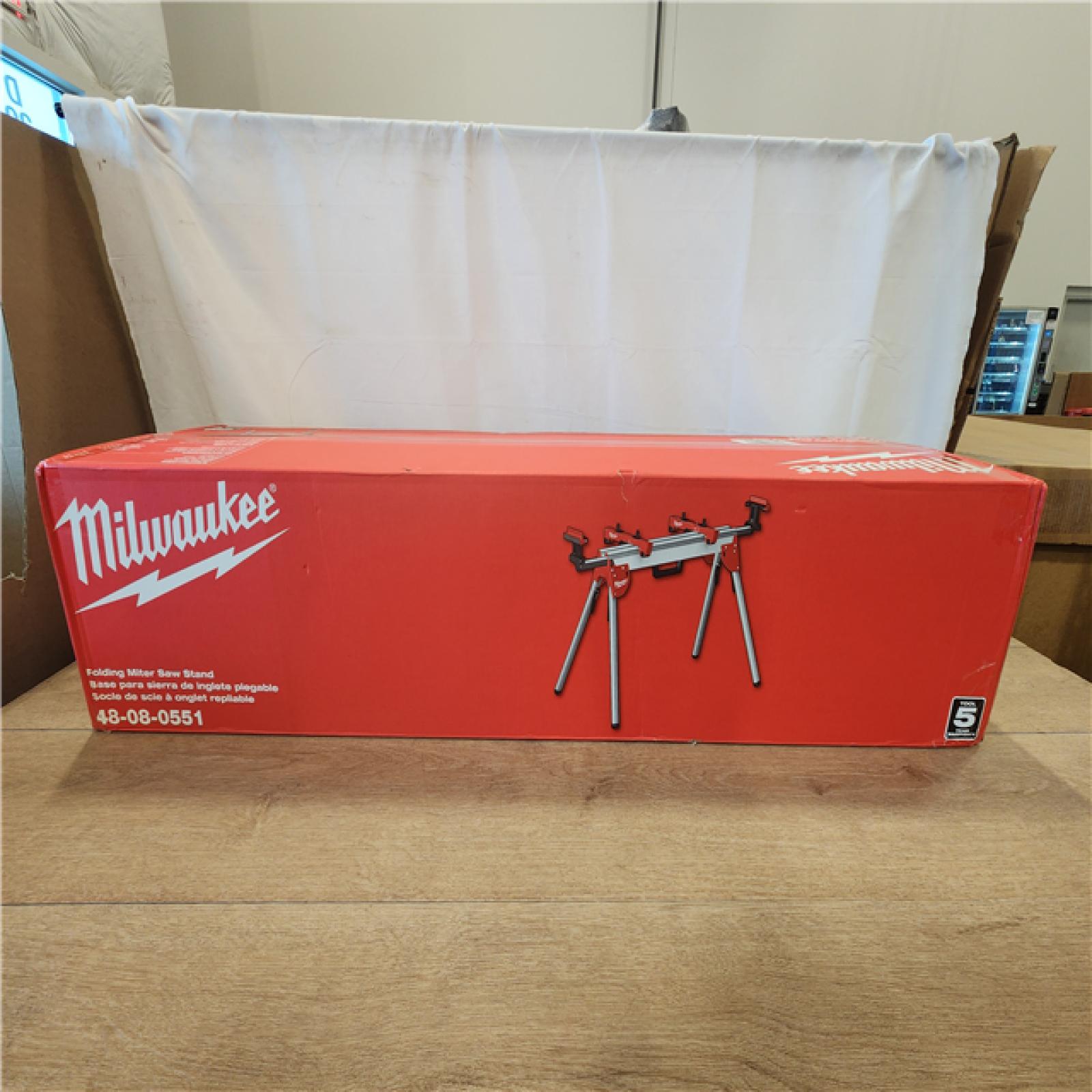 NEW- Milwaukee Folding Miter Saw Stand