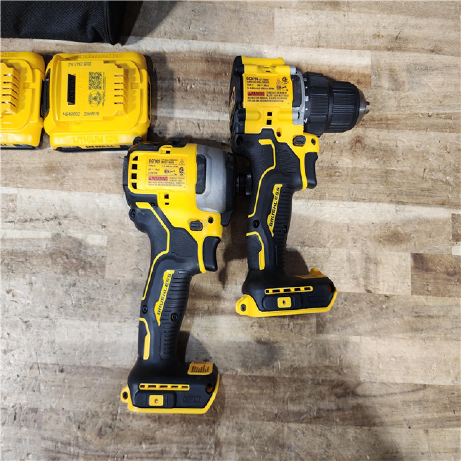 HOUSTON LOCATION - AS - IS DEWALT ATOMIC 20-Volt MAX Lithium-Ion Cordless Combo Kit