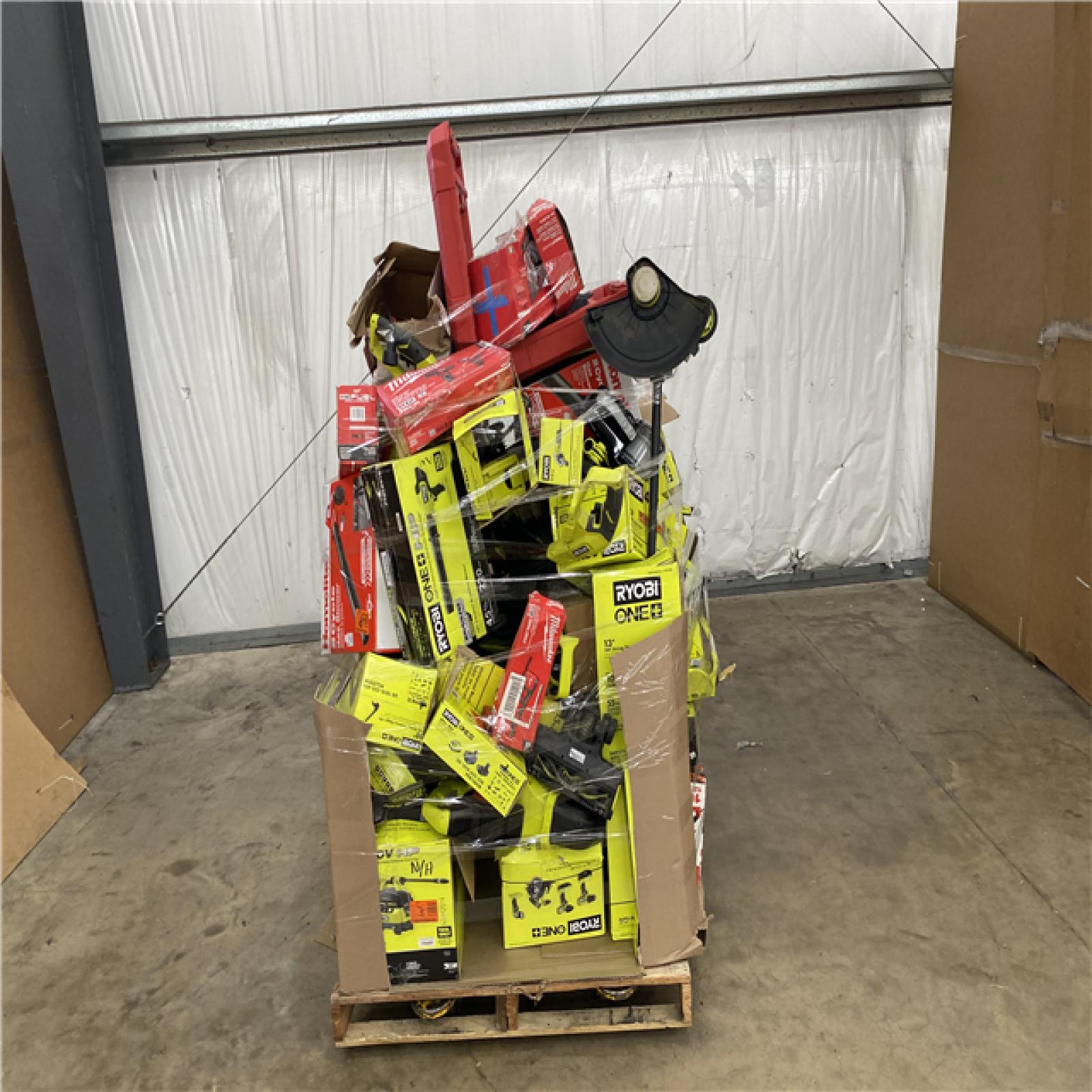 Houston Location AS IS - Tool Pallet