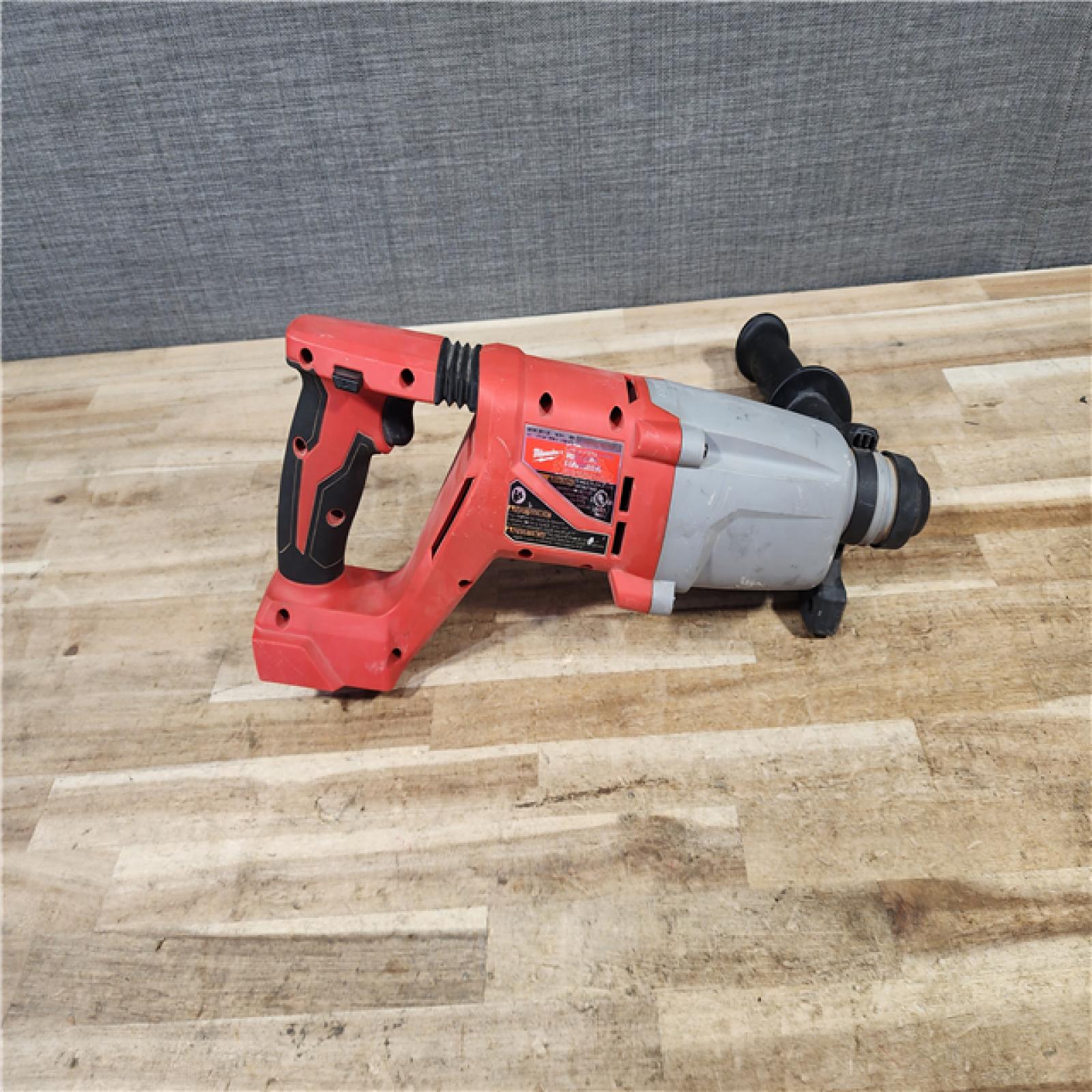 HOUSTON LOCATION - AS - IS Milwaukee 18V Lithium-Ion Brushless Cordless 1 in. SDS-Plus D-Handle Rotary Hammer (Tool-Only)
