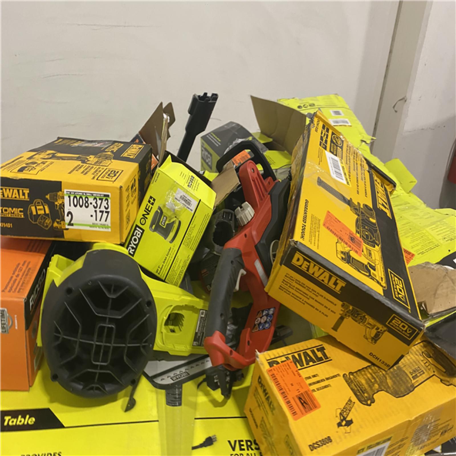 Dallas Location - As-Is Tool Pallet