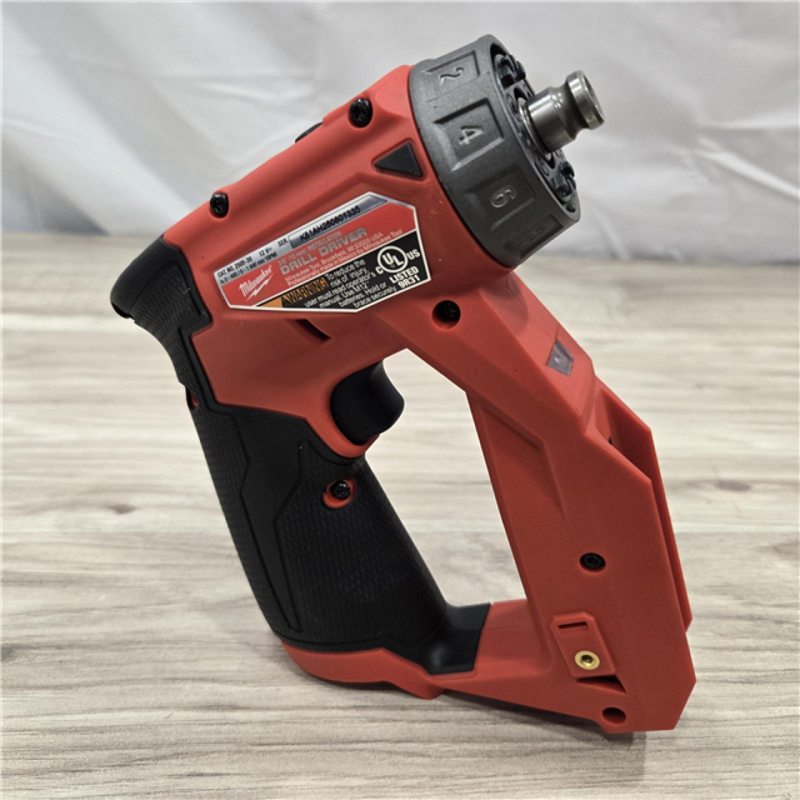 LIKE NEW! - Milwaukee 2505-22 M12 FUEL Cordless Installation Drill Driver Kit
