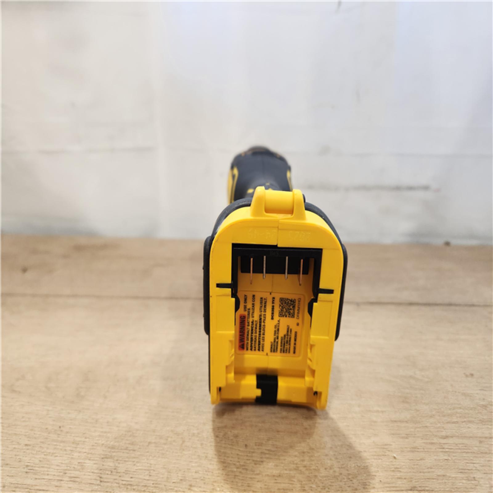 AS-IS- DEWALT 20V MAX XR Brushless Oscillating Multi-Tool Cordless (Tool Only)