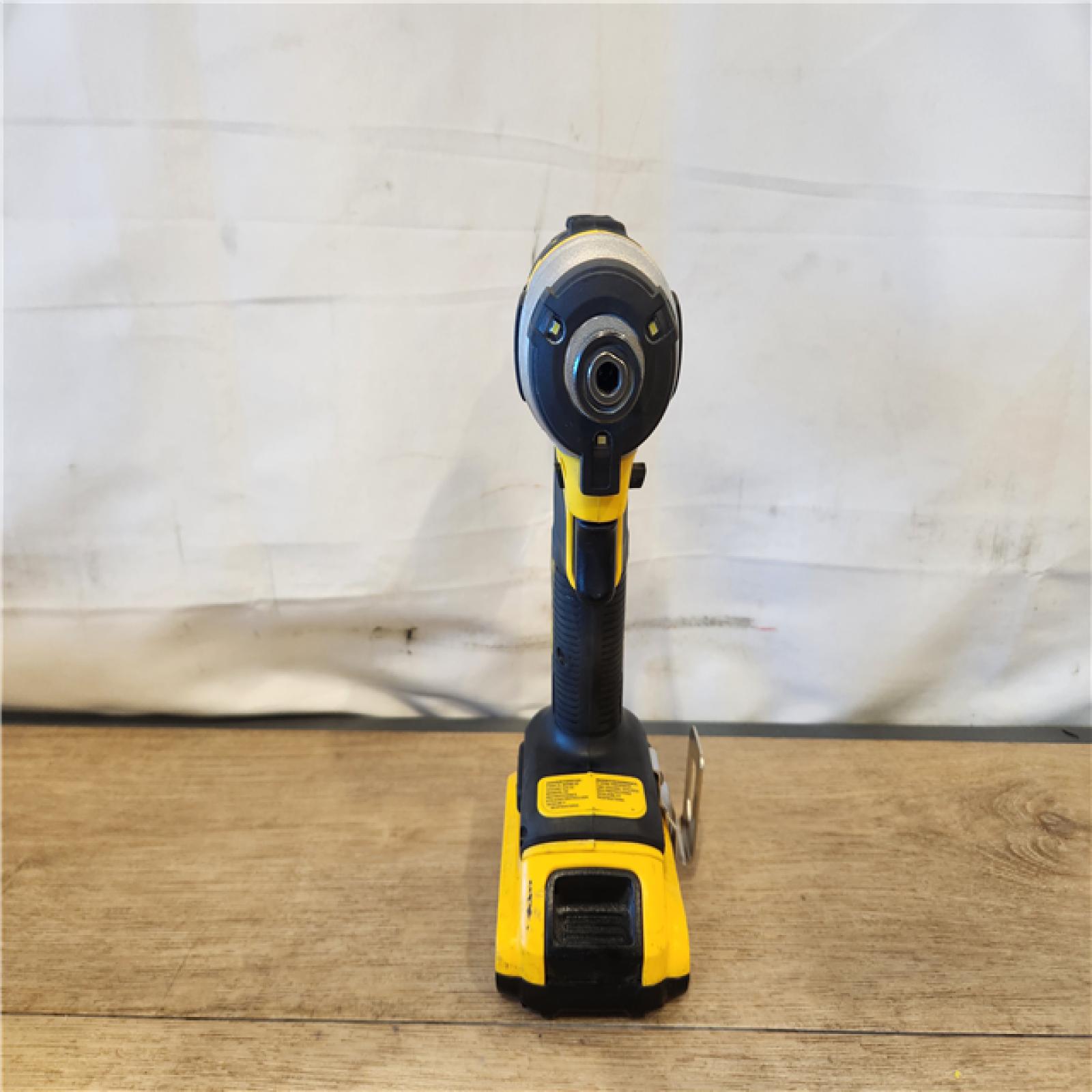 AS-IS- DEWALT ATOMIC 20V MAX* Brushless Cordless Compact 1/4 in. Impact Driver Kit