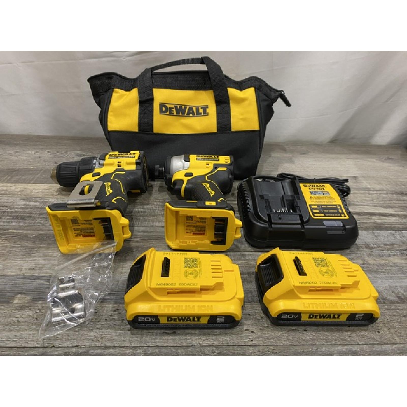 AS-IS DEWALT ATOMIC 20-Volt MAX Lithium-Ion Cordless Combo Kit
