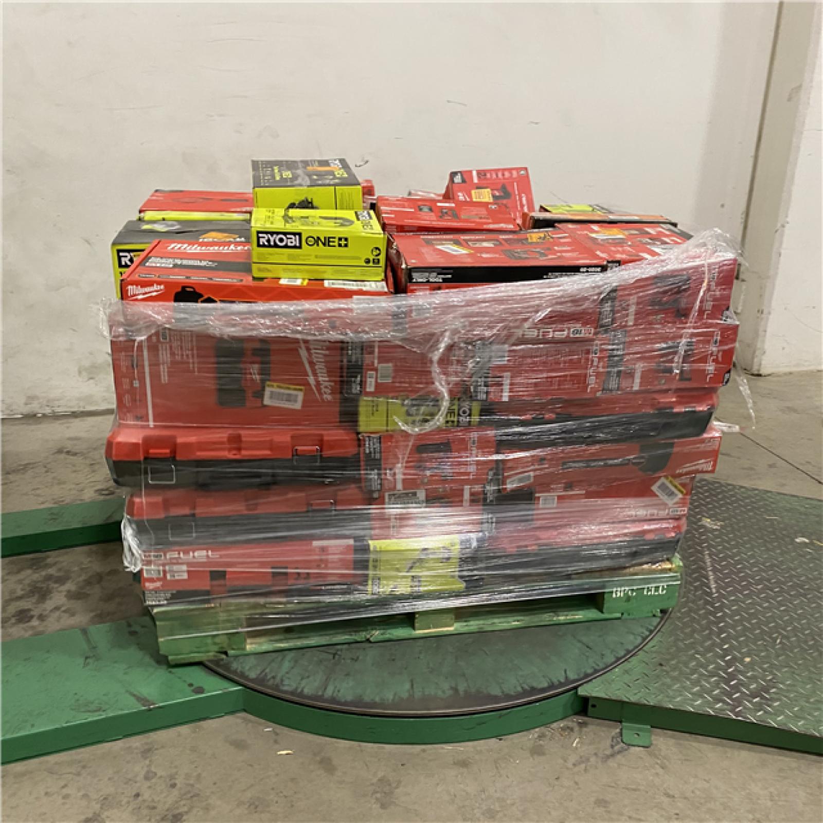 Dallas Location - As-Is Tool Pallet