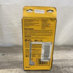 NEW - DEWALT 20V MAX Lithium-Ion 2.0 Ah and (2) 4.0 Ah Battery Packs (3-Pack)