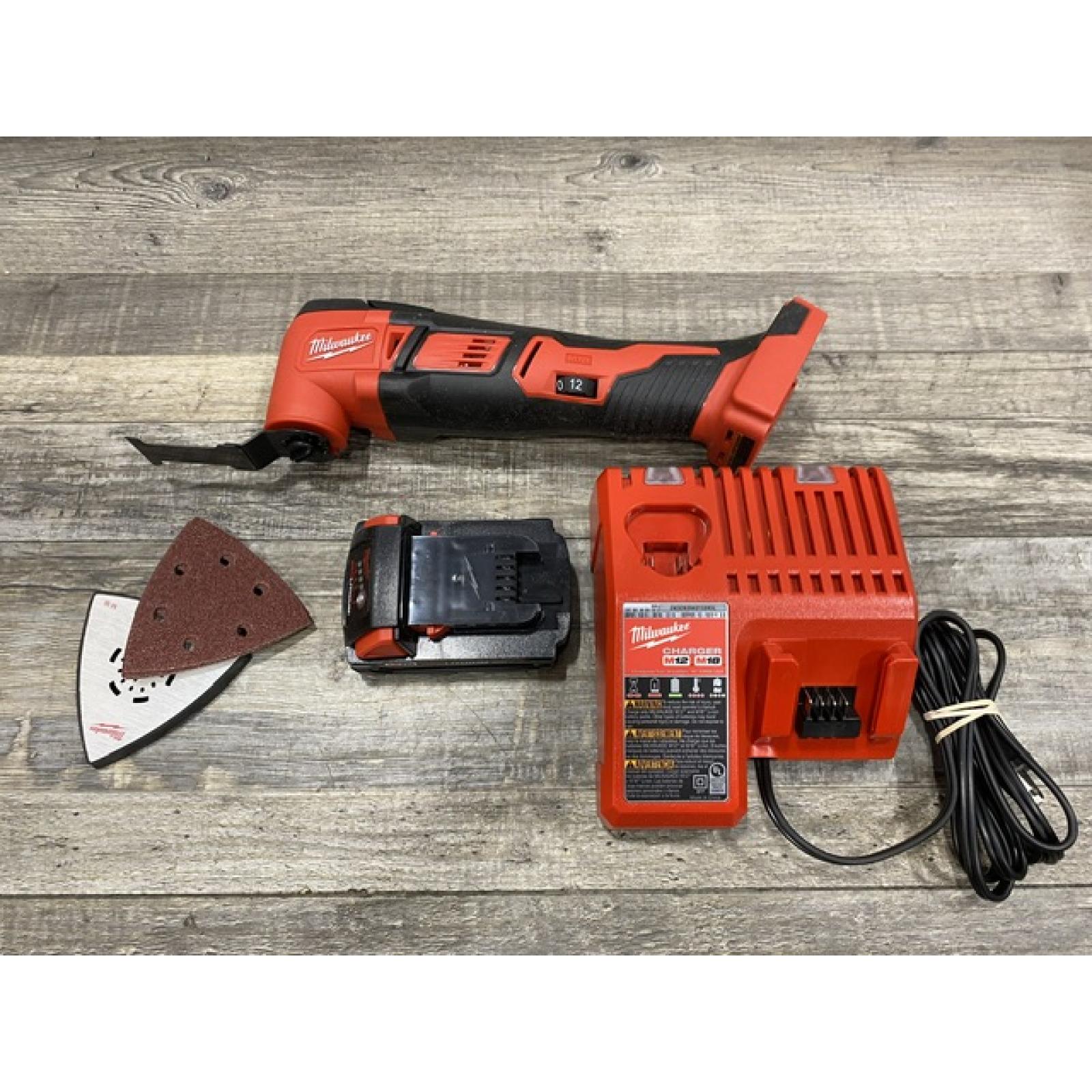 AS-IS Milwaukee 18V Lithium-Ion Cordless Oscillating Multi-Tool Kit