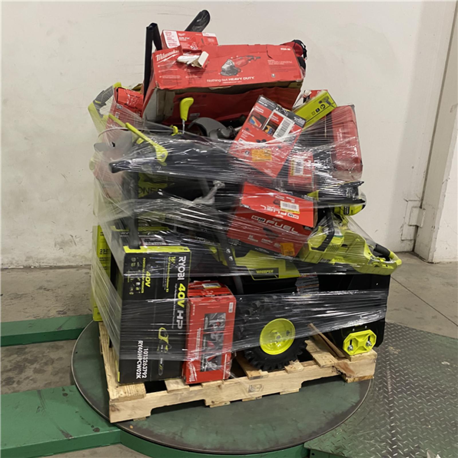 Dallas Location - As-Is Tool Pallet