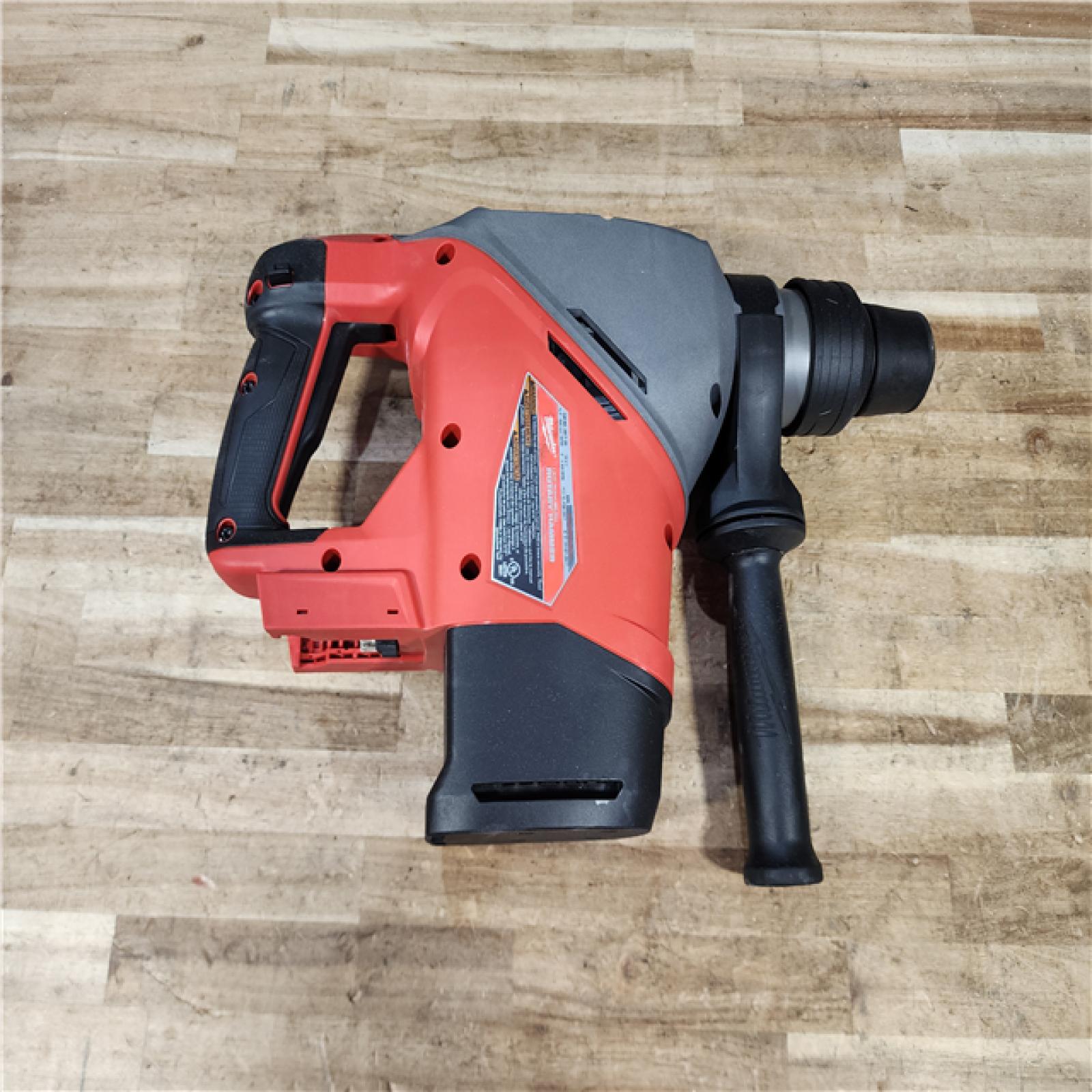 HOUSTON LOCATION - AS - IS M18 FUEL 18V Lithium-Ion Brushless Cordless 1-9/16 in. SDS-Max Rotary Hammer (Tool-Only)