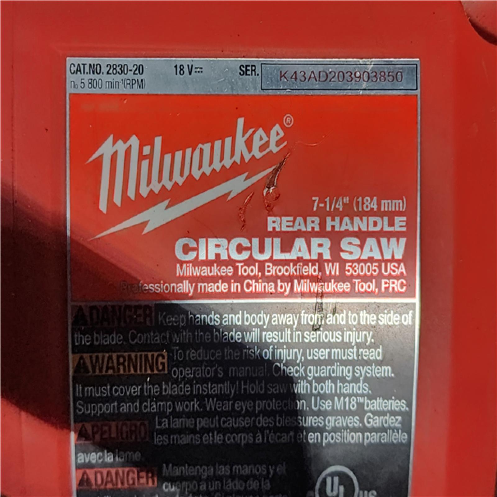 HOUSTON LOCATION - AS-IS Milwaukee 2830-20 Rear Handle Circular Saw M18 FUEL 7-1/4 Cordless Brushless Tool Only