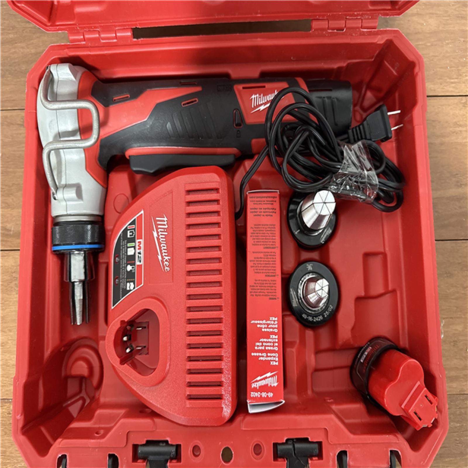California AS-IS Milwaukee M12 Pex Expander Kit, Includes (2) Batteries, Charger & Hard Case