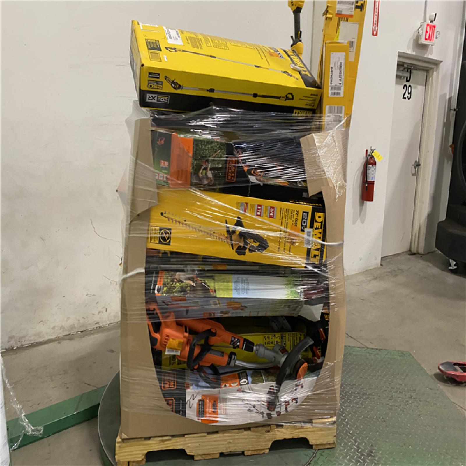 Dallas Location - As-Is DEWALT Tool Pallet