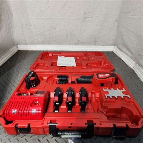 HOUSTON Location-AS-IS-Milwaukee M18 18-Volt Lithium-Ion Cordless Short Throw PEX Press Tool Kit with ProPEX/Tubing Cutter and Ratcheting Pipe Cutter APPEARSIN LIKE NEW Condition