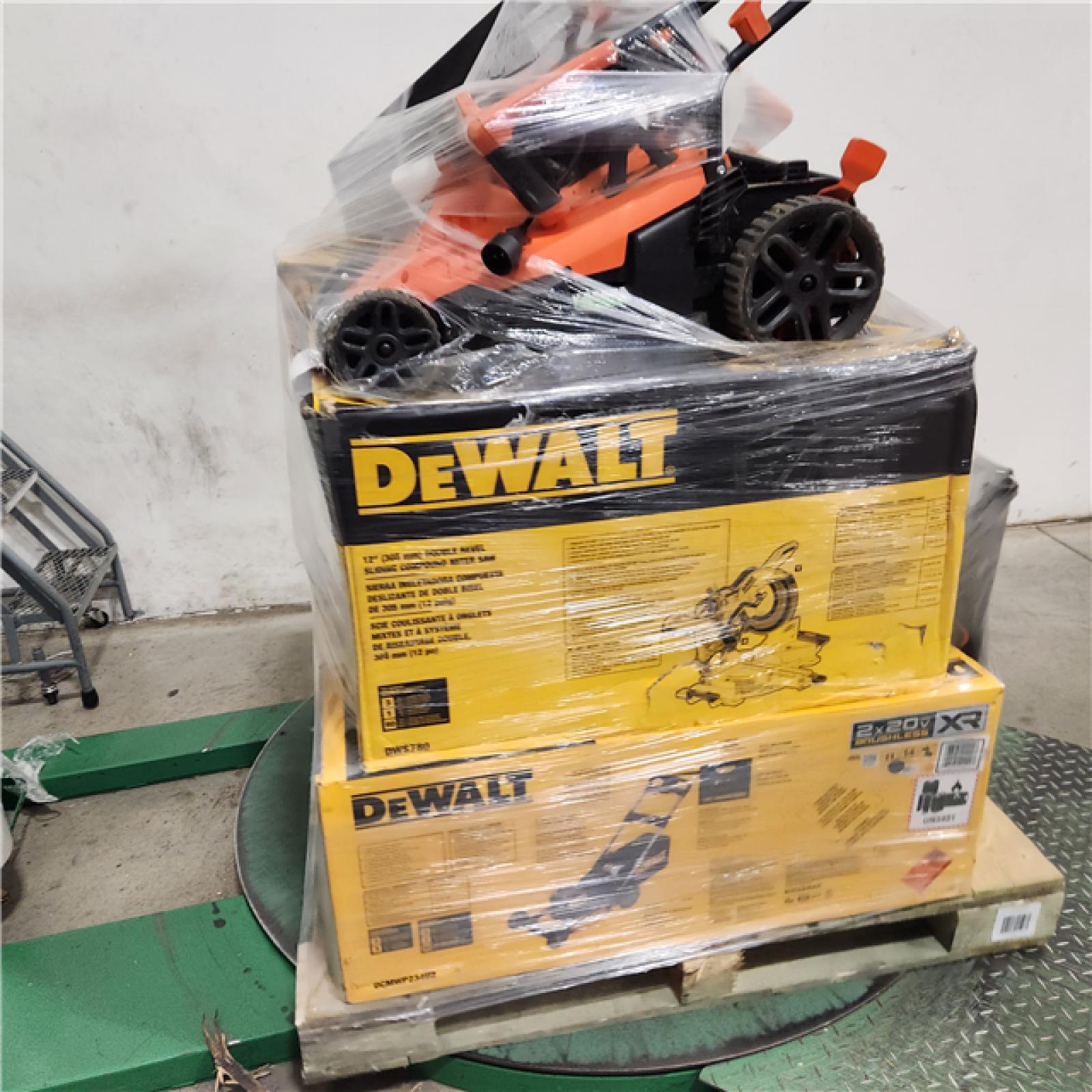Dallas Location - As-Is DEWALT Tool Pallet
