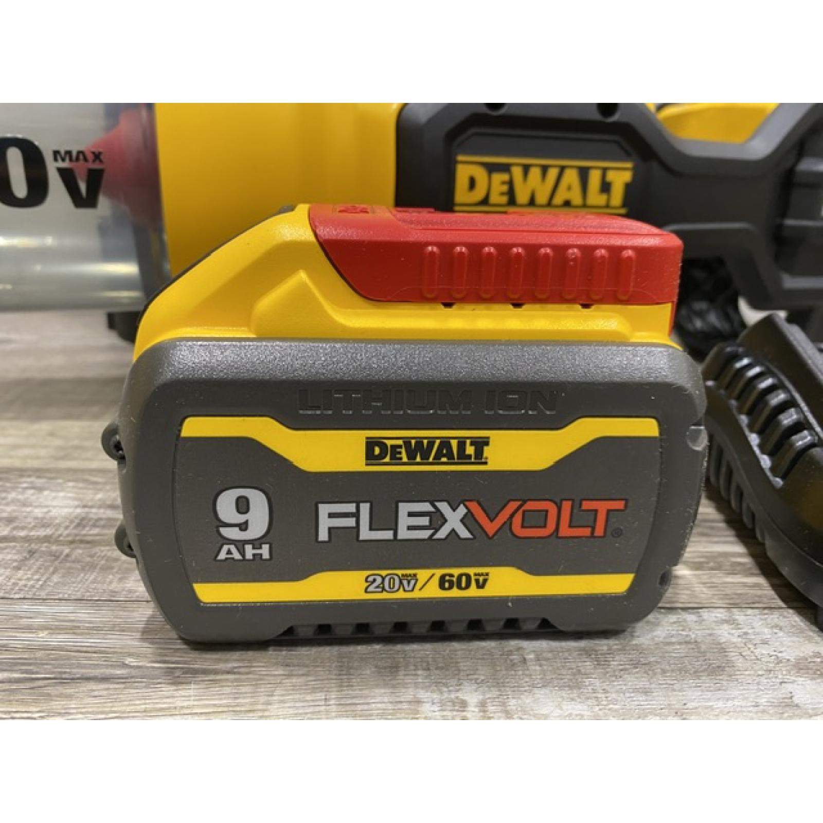 AS-IS DEWALT FLEXVOLT 60V MAX 125 MPH 600 CFM Brushless Cordless Battery Powered Blower Kit