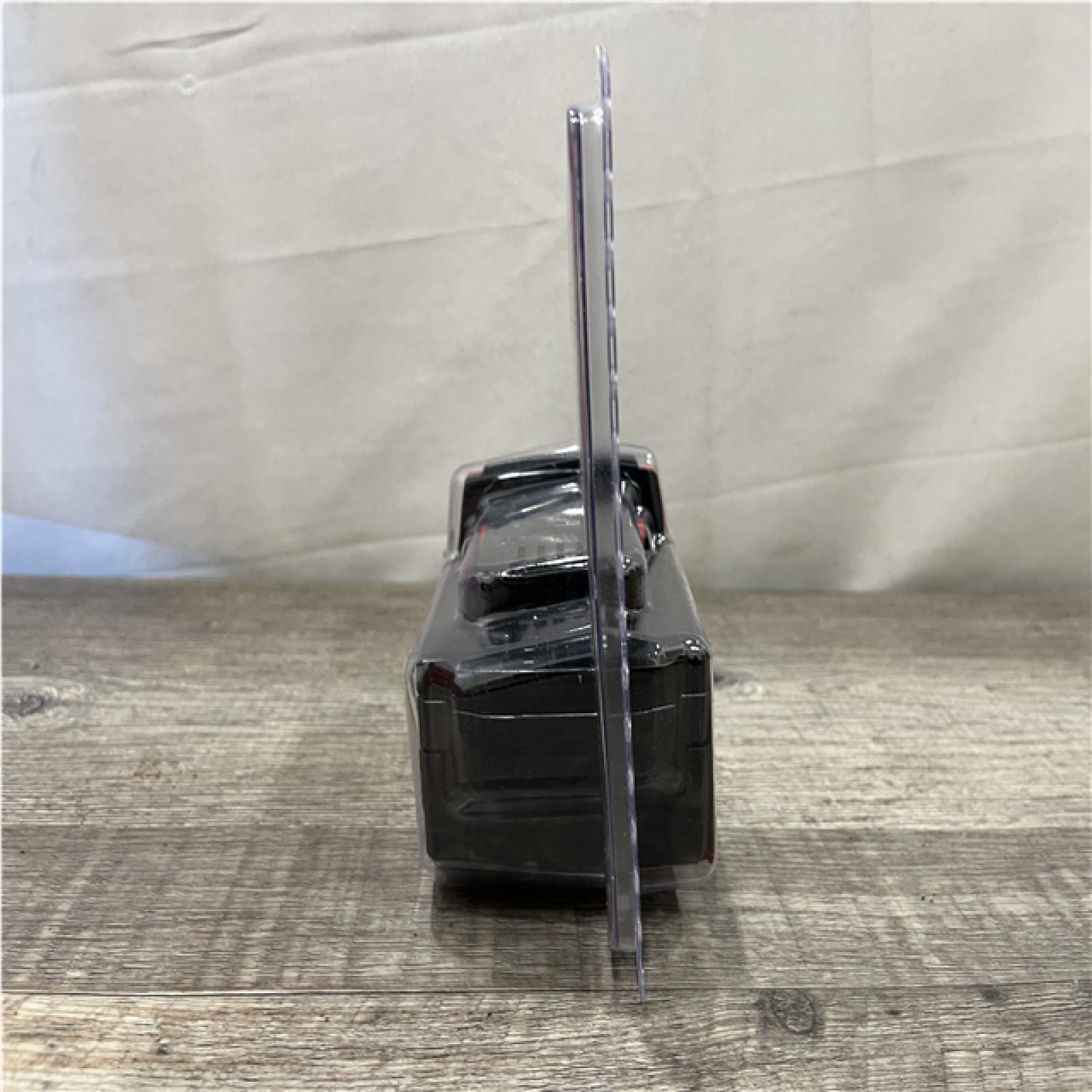 NEW - Milwaukee 18-Volt 5.0 Ah Lithium-Ion XC Extended Capacity Battery Pack