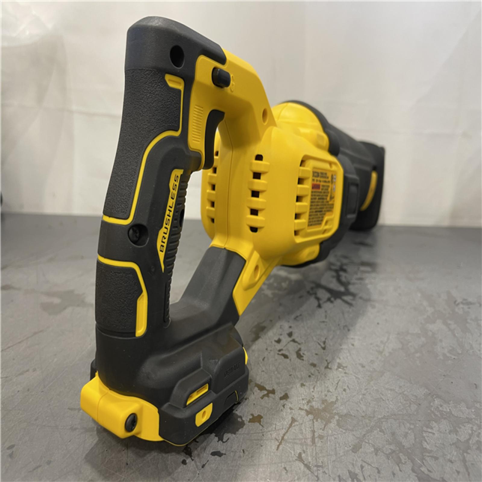 AS-IS - DeWalt 20V MAX XR Cordless Brushless Reciprocating Saw
