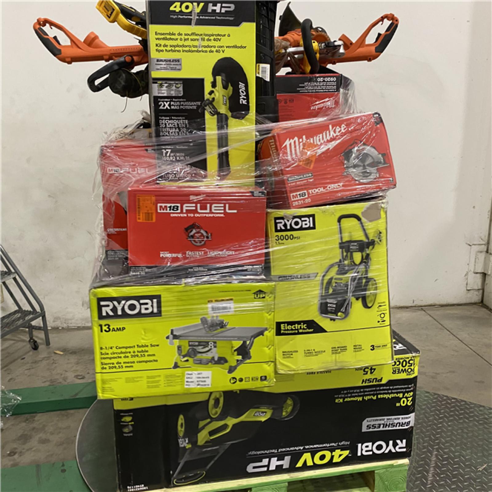 Dallas Location - As-Is Tool Pallet