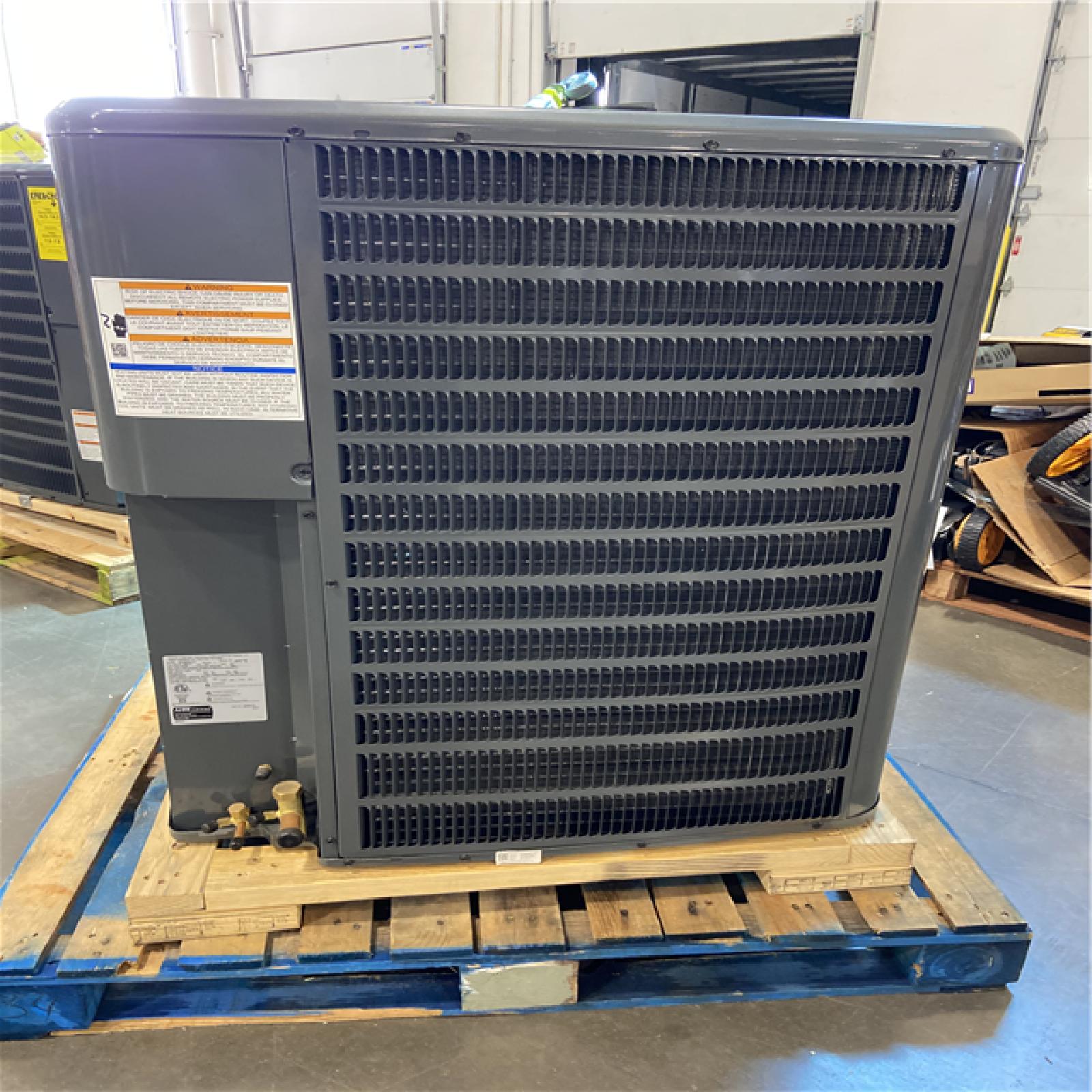 DALLAS LOCATION - Goodman 5 TON 14.3 SEER2 Classic Series Heat Pump Condenser - GSZB406010