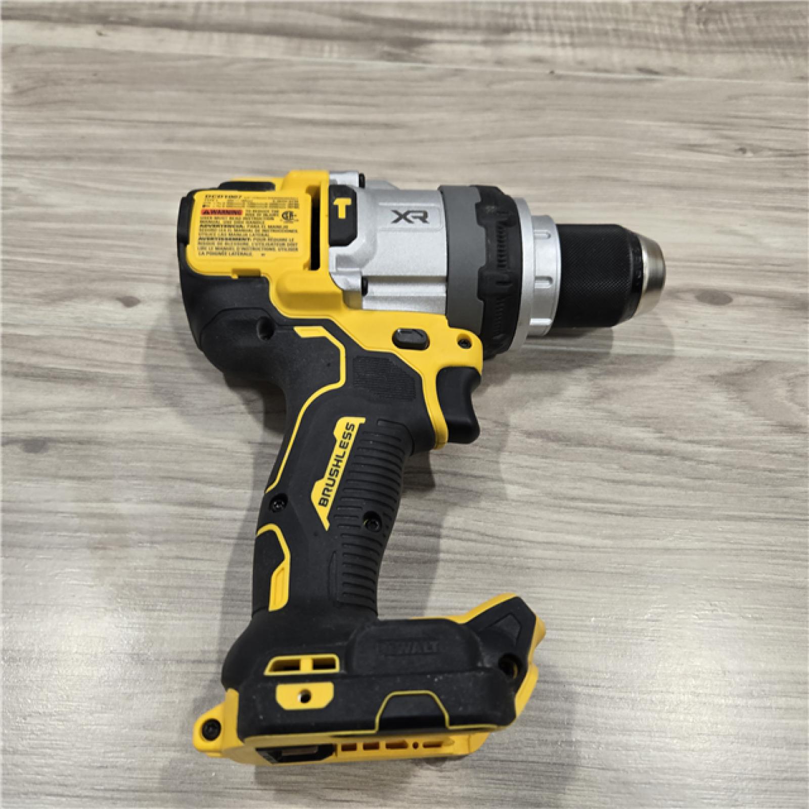 LIKE NEW! - DEWALT 20V XR Lithium-Ion Cordless Hammer Drill Kit with 8.0 Ah Battery, Charger and Kit Bag