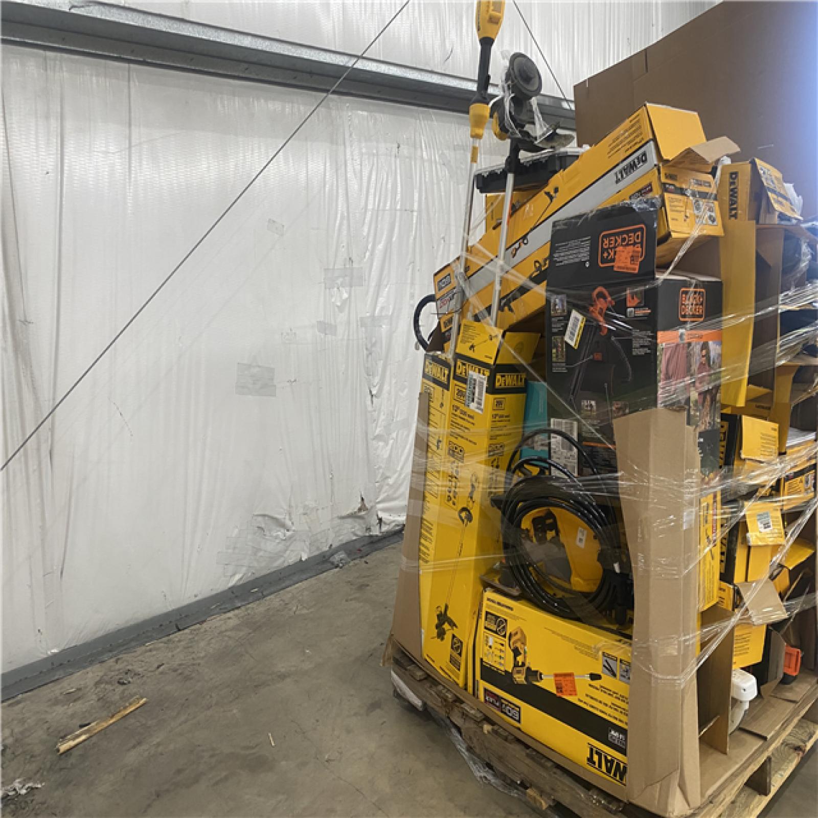 Houston Location AS IS - Tool Pallet
