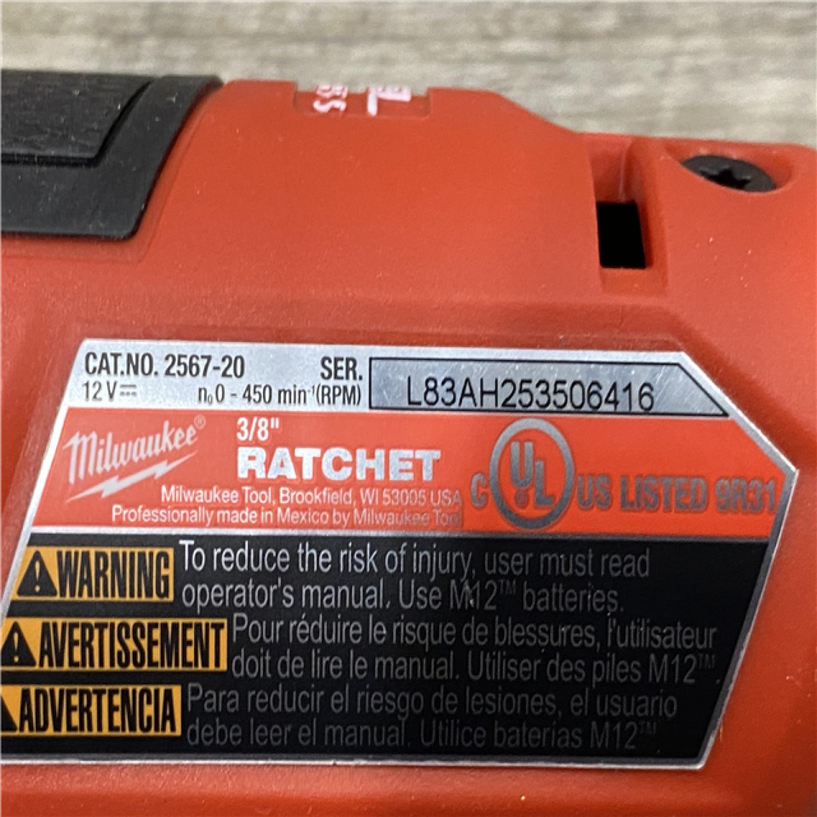 AS-IS Milwaukee FUEL 12V Lithium-Ion Brushless Cordless High Speed 3/8 in. Ratchet Kit