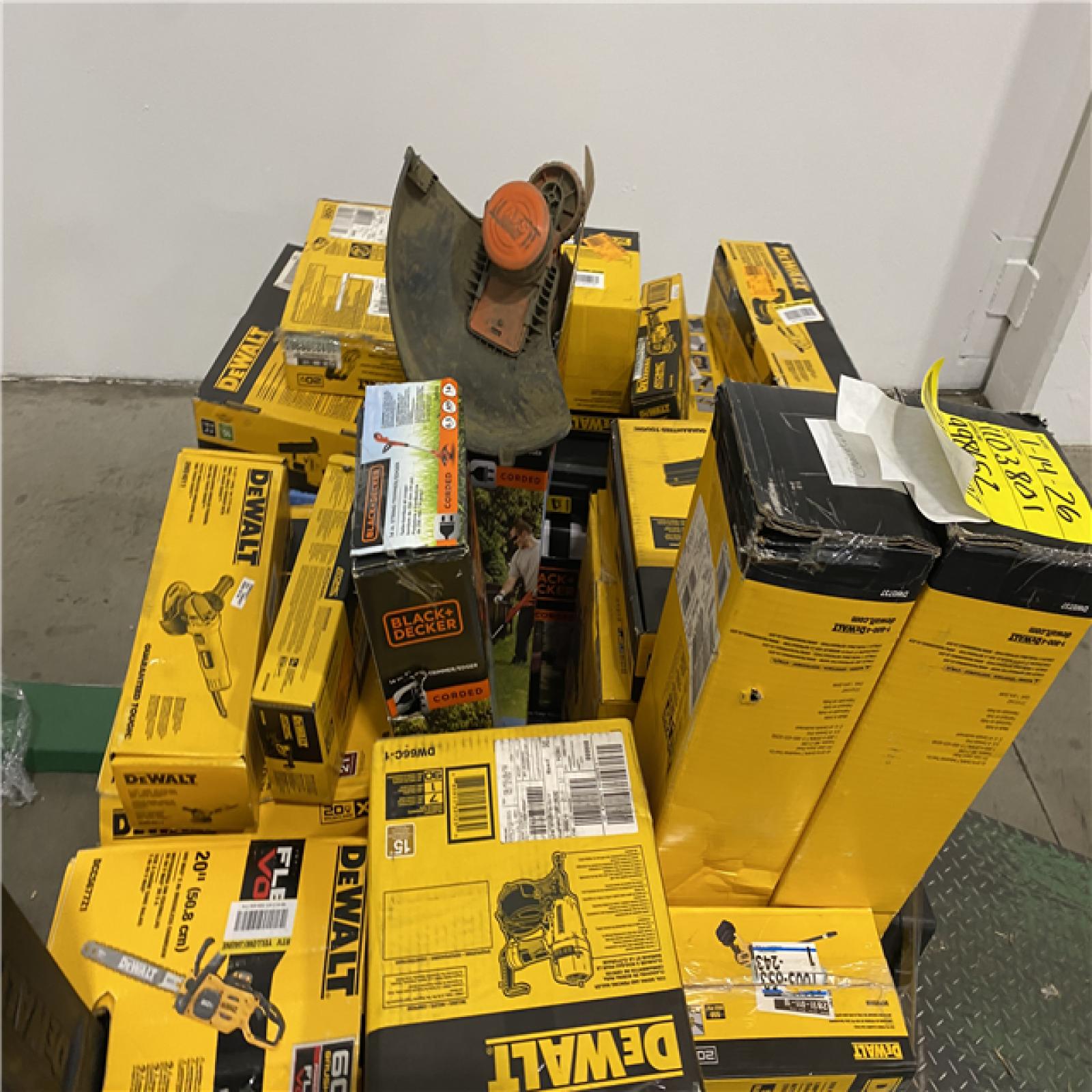 Dallas Location - As-Is Tool Pallet