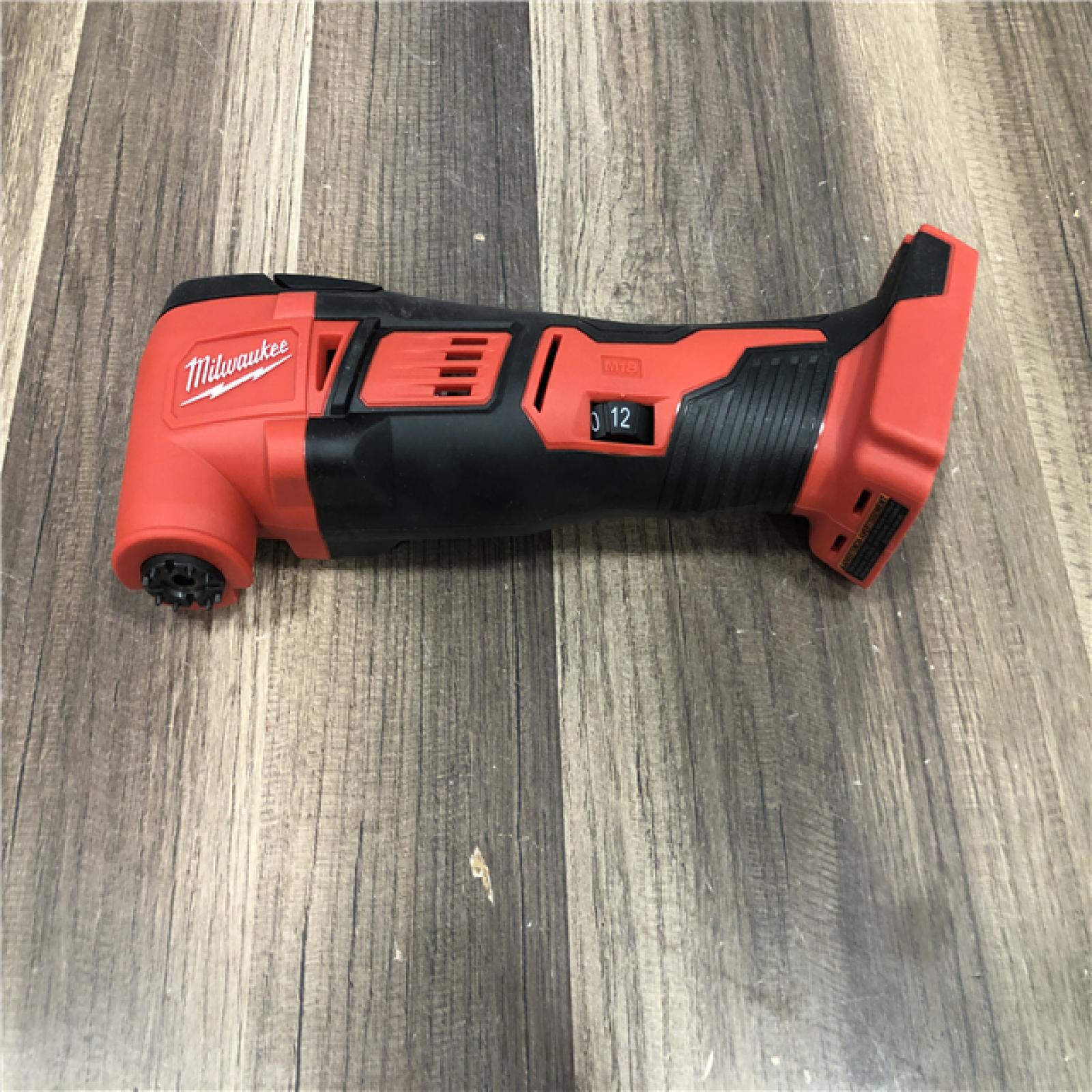 AS-IS Milwaukee  18V Lithium-Ion Cordless Oscillating Multi-Tool (Tool-Only)