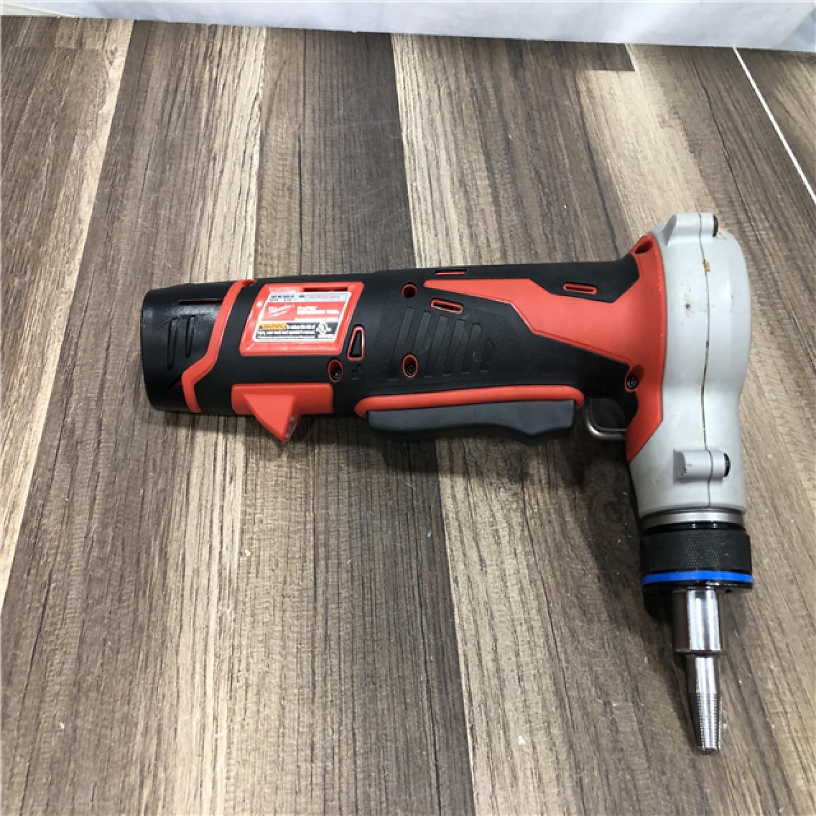 AS-IS Milwaukee M12 12-Volt Lithium-Ion Cordless ProPEX Expansion Tool Kit