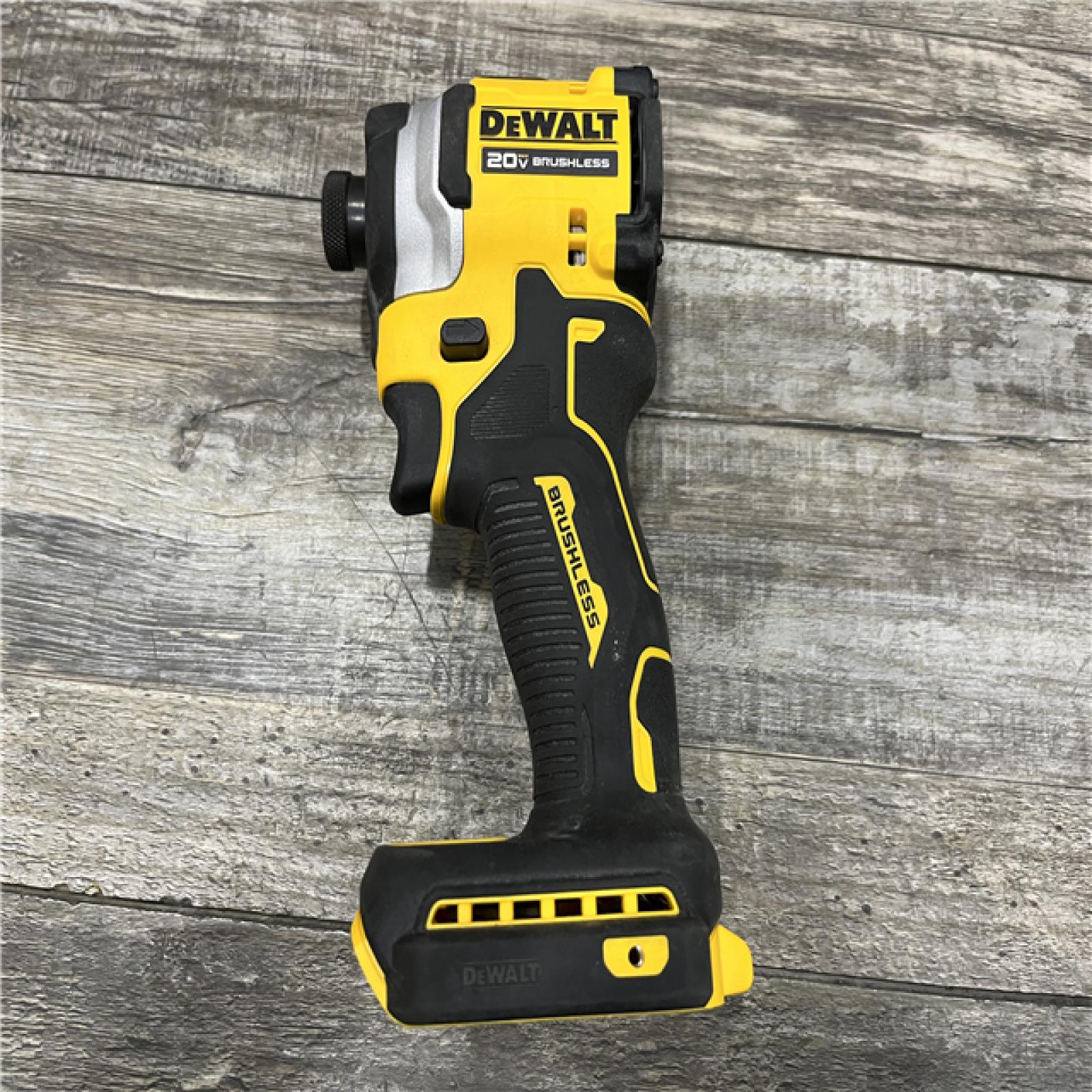 AS-IS DEWALT ATOMIC 20V MAX Lithium-Ion Cordless 1/4 in. Brushless Impact Driver Kit