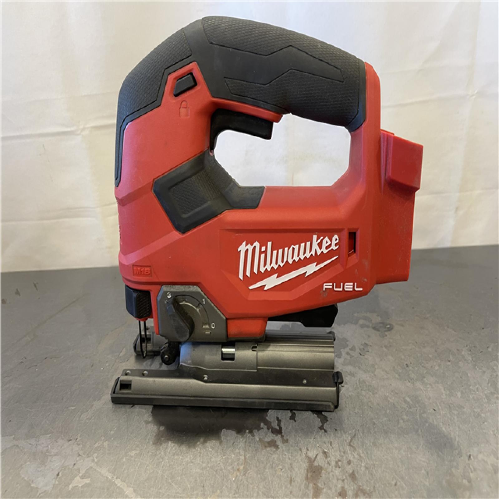 AS-IS - Milwaukee M18 FUEL 18V Lithium-Ion Brushless Cordless Jig Saw