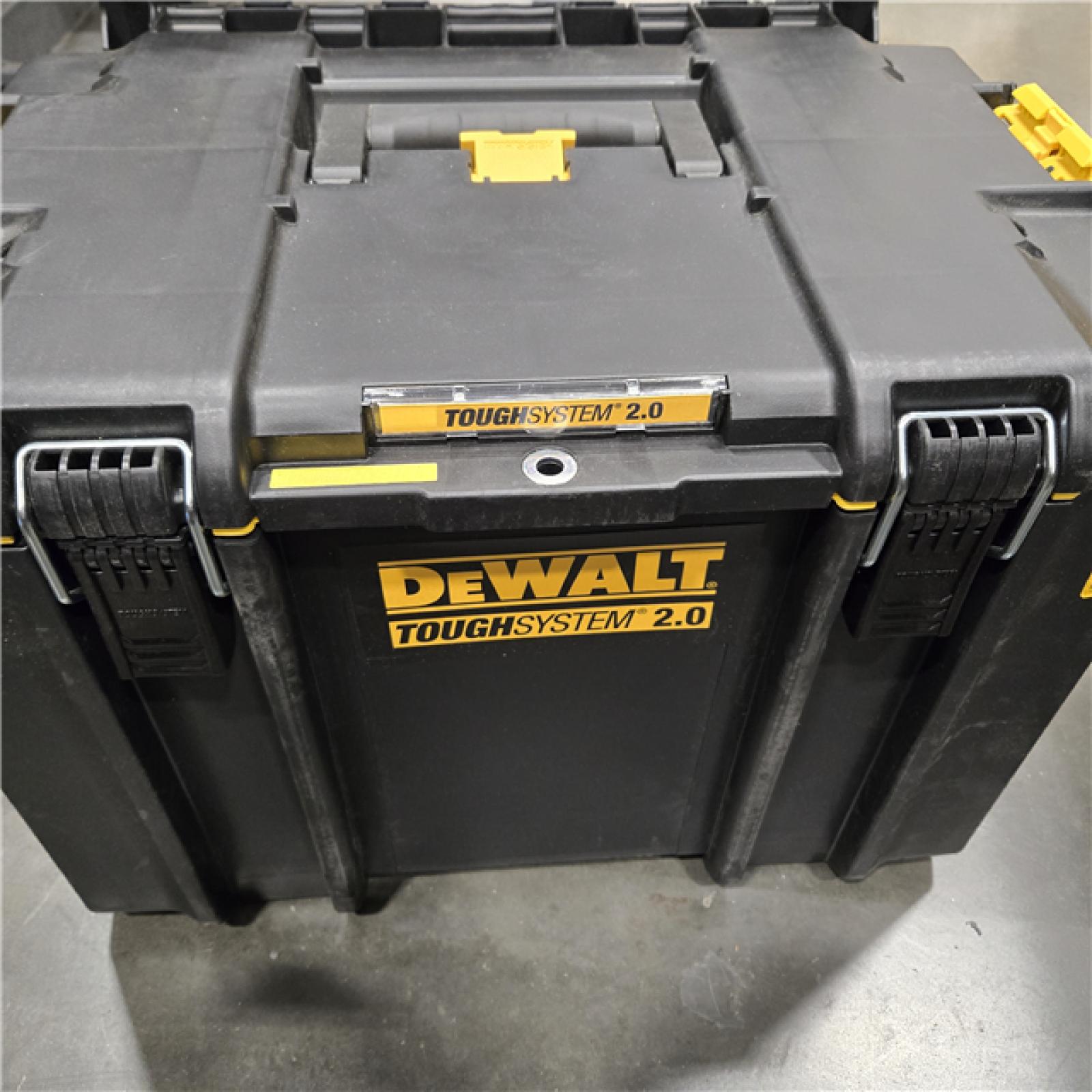 LIKE NEW- Dewalt 20-Volt MAX ToughSystem Lithium-Ion 6-Tool Cordless Combo Kit