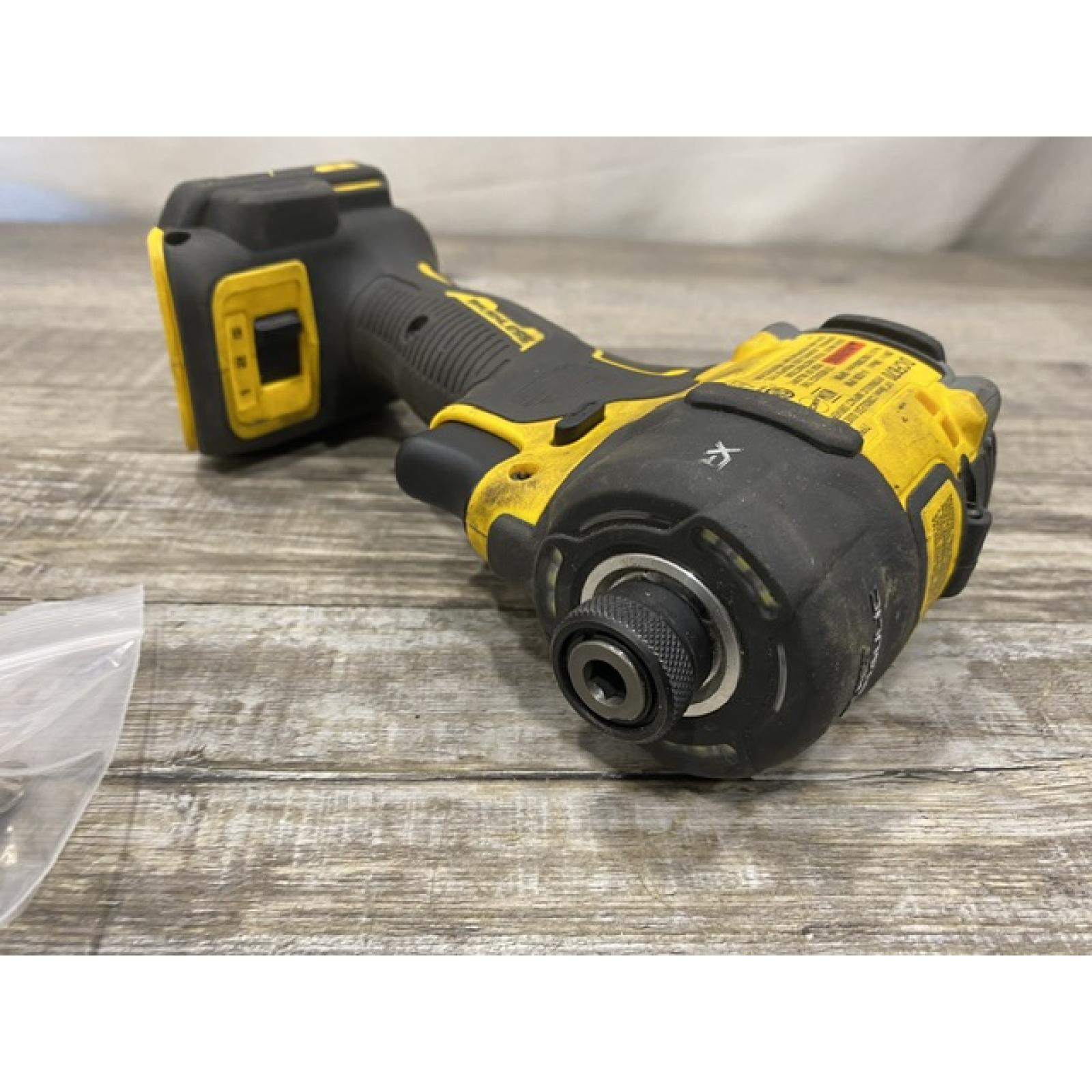 AS-IS DEWALT 20V XR Brushless Cordless 1/4 in. Quiet Hydraulic Impact Driver (Tool-Only)