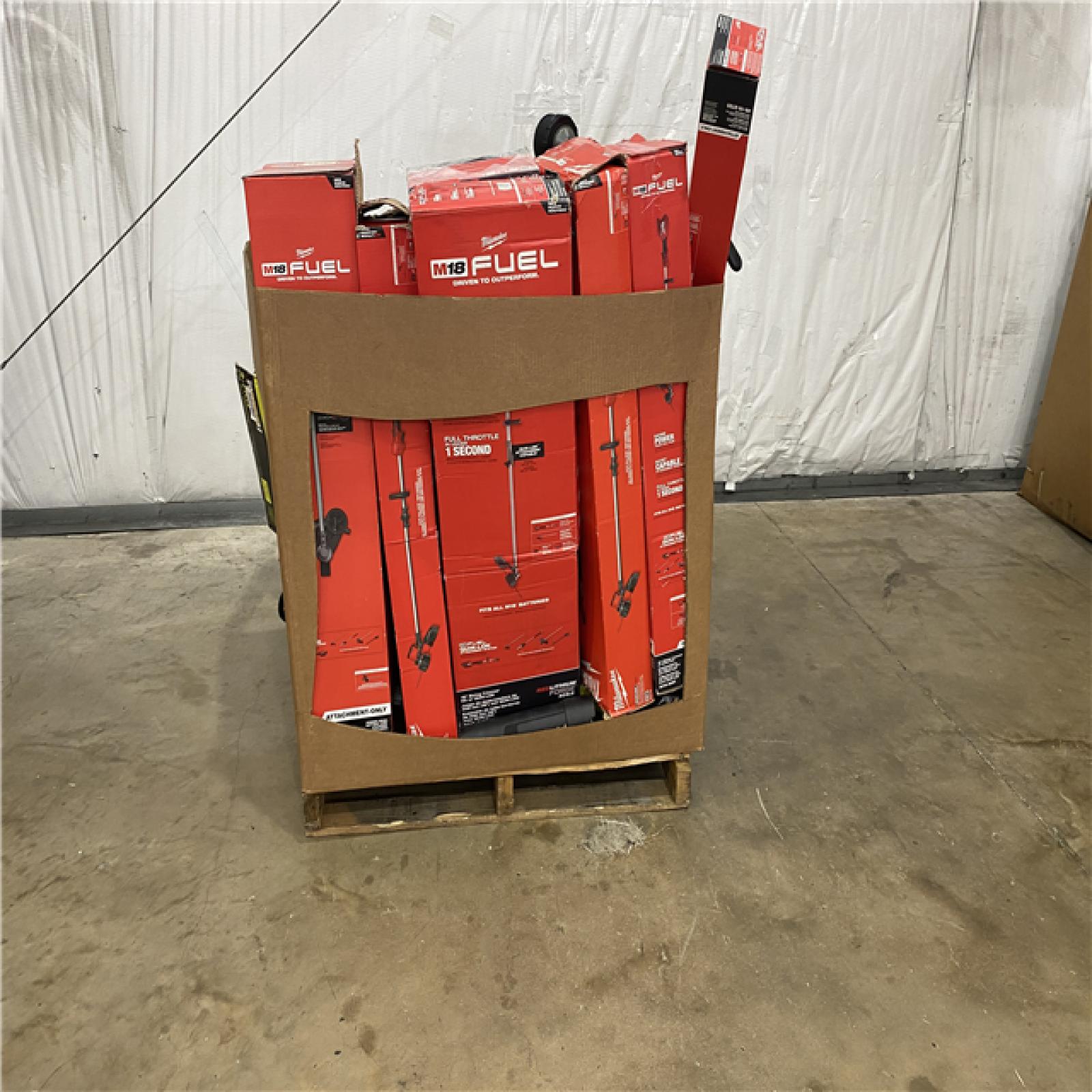 Houston Location - AS-IS Lawn Pallet
