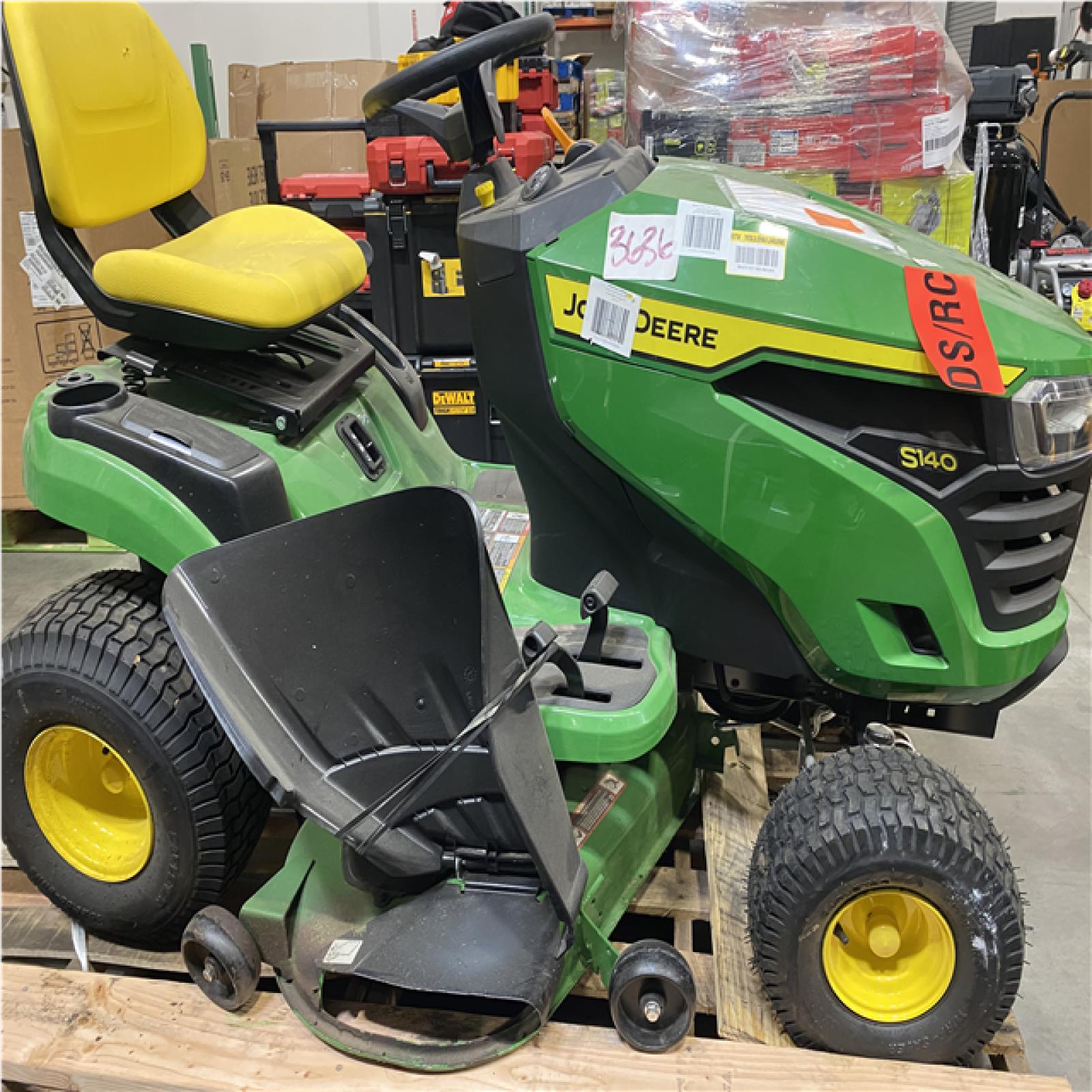 Dallas Location - As-Is John Deere S140 lawn tractor - Mowers