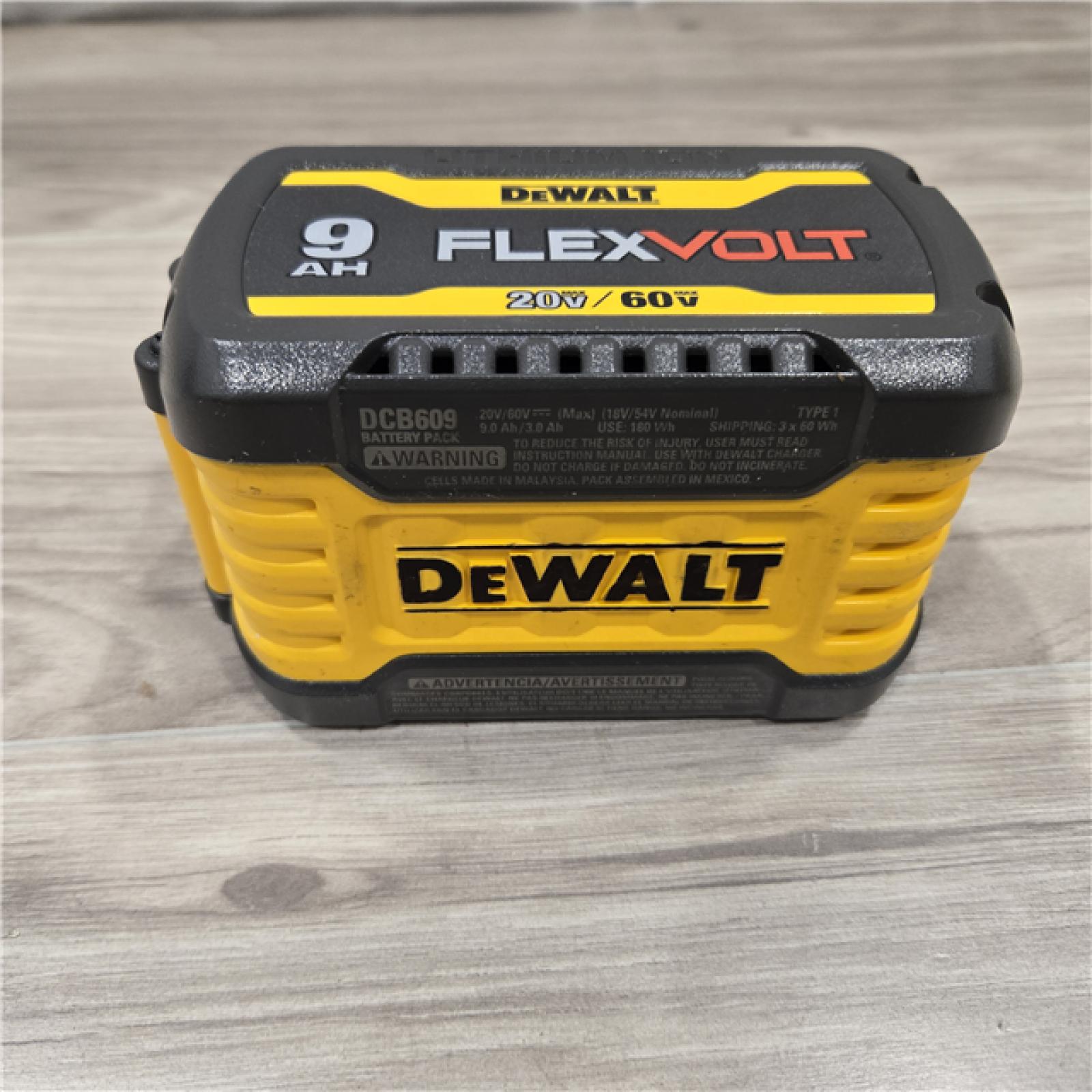 AS-IS Dewalt DWLTDCB609 Dewalt DCB609 FLEXVOLT 20V/60V MAX* Battery Pack