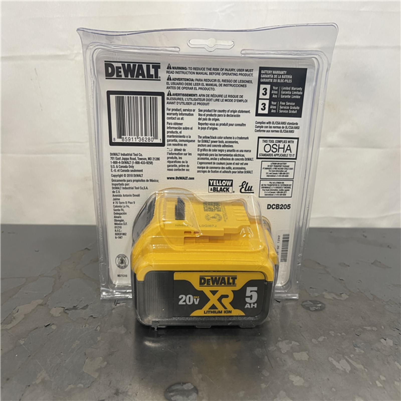 AS-IS- Dewalt 20-Volt MAX XR Lithium-Ion Premium Battery Pack 5.0Ah