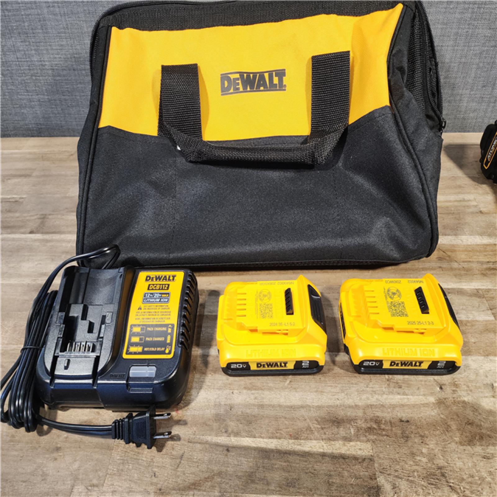 HOUSTON LOCATION - AS-IS DeWalt 20V MAX ATOMIC Cordless Brushless 4-Tool Combo Kit