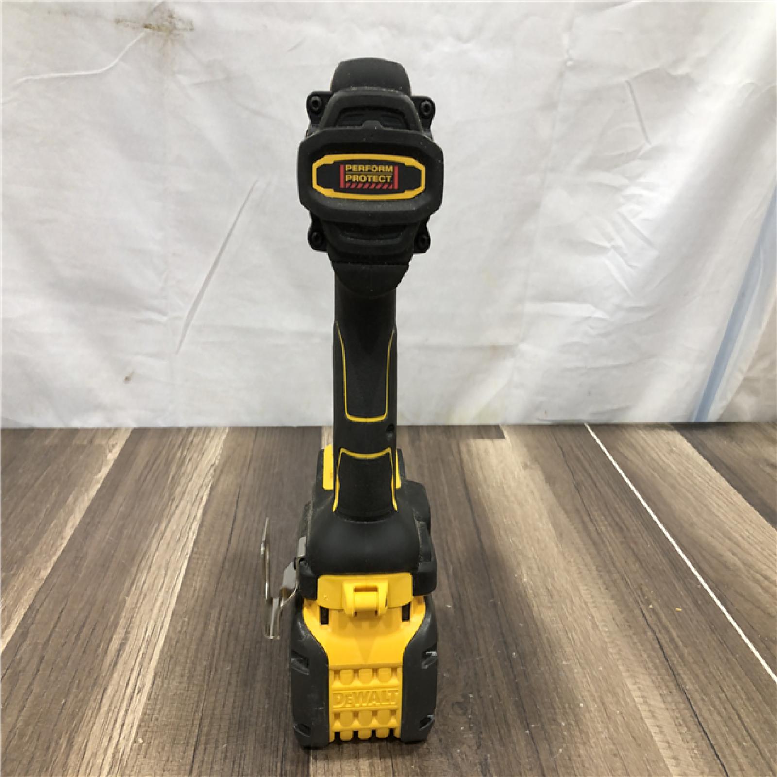 AS-IS DEWALT 20V MAX XR Lithium-Ion Brushless Cordless 1/2 in. Drill/Driver Kit