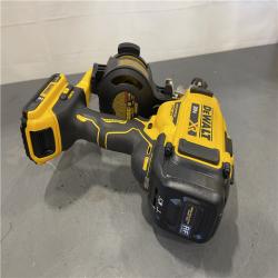 AS-IS - DEWALT 20V MAX Lithium-Ion 15-Degree Electric Cordless Roofing Nailer Kit