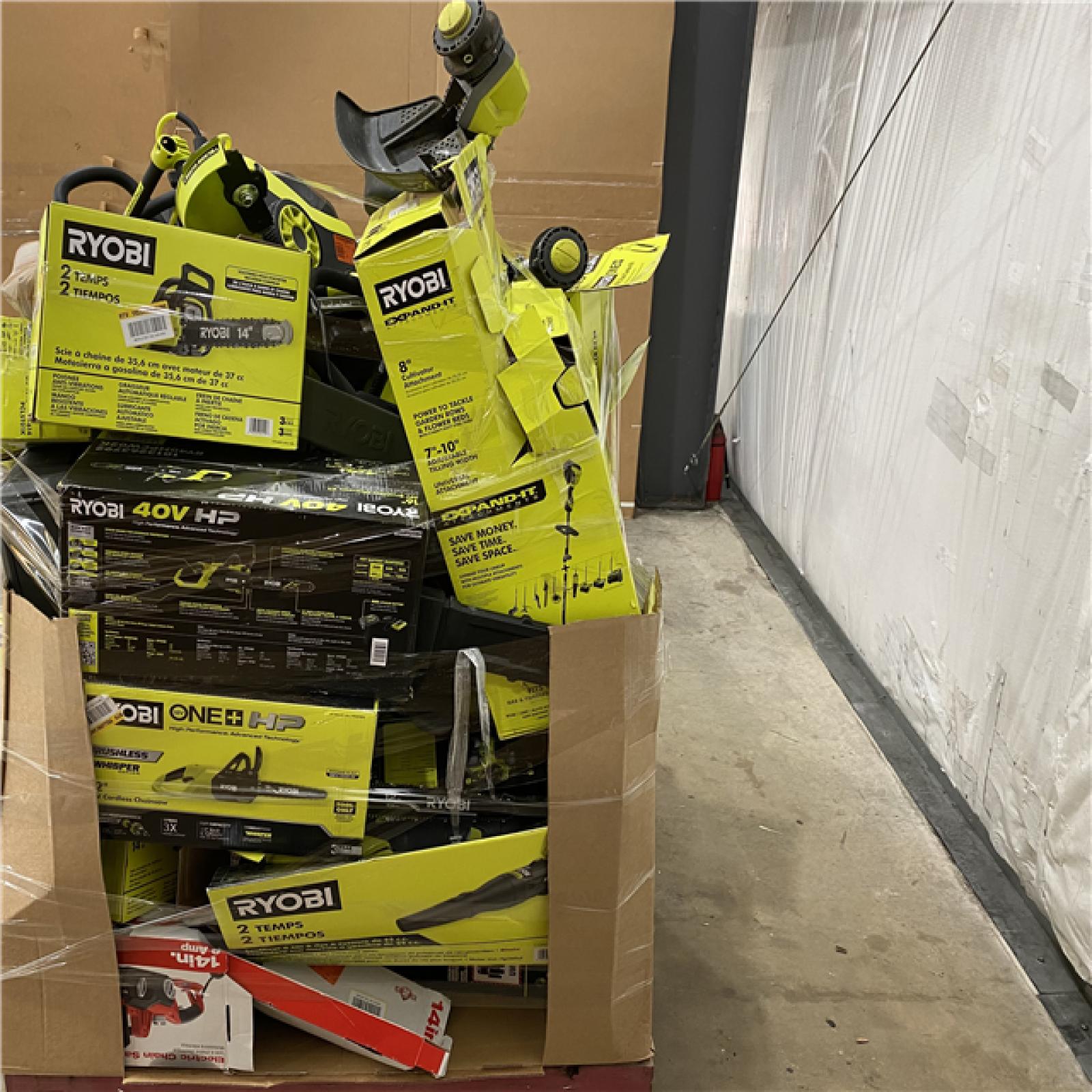 Houston Location AS IS - Tool Pallet