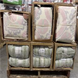 DALLAS LOCATION - BULLSEYE NEW! MIXED BEDDING PALLET - (42 UNITS)
