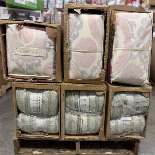DALLAS LOCATION - BULLSEYE NEW! MIXED BEDDING PALLET - (42 UNITS)