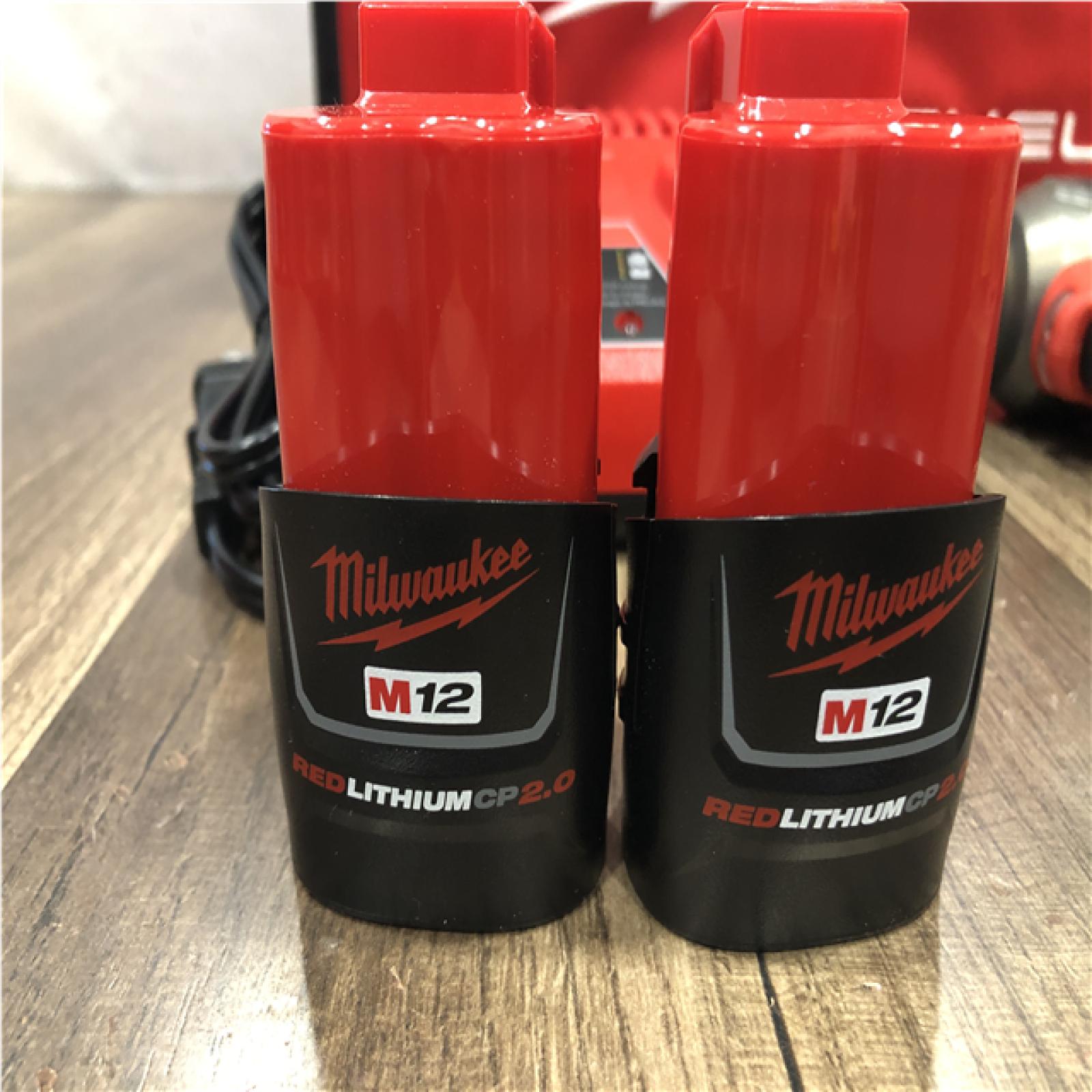 AS-IS Milwaukee FUEL SURGE 12V Lithium-Ion Brushless Cordless 1/4 in. Hex Impact Driver Compact Kit